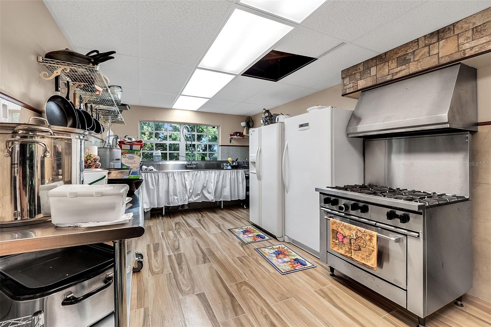 Image 28 of 41 For 50989 Highway 27  48