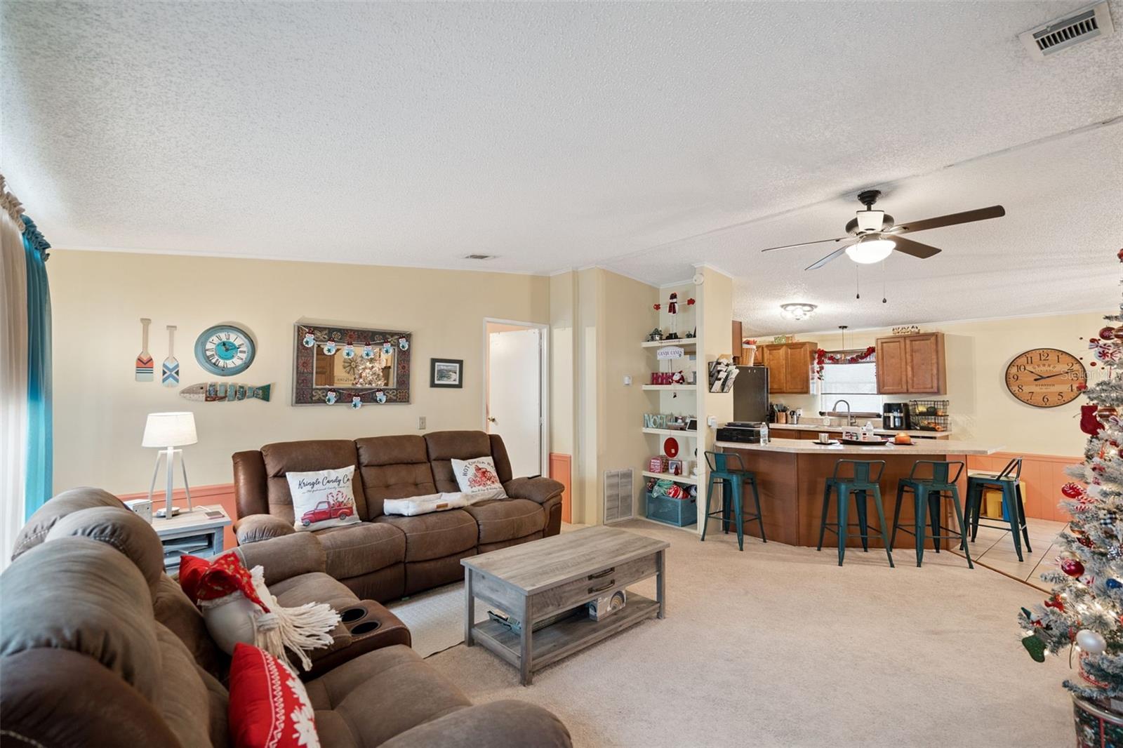 Image 3 of 41 For 50989 Highway 27  48