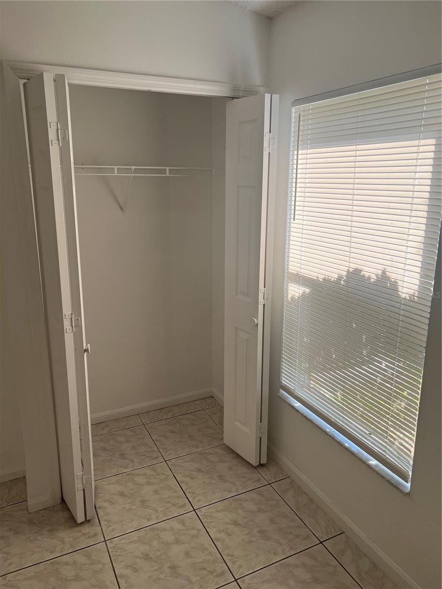 Image 16 of 24 For 3721 Pickwick Drive