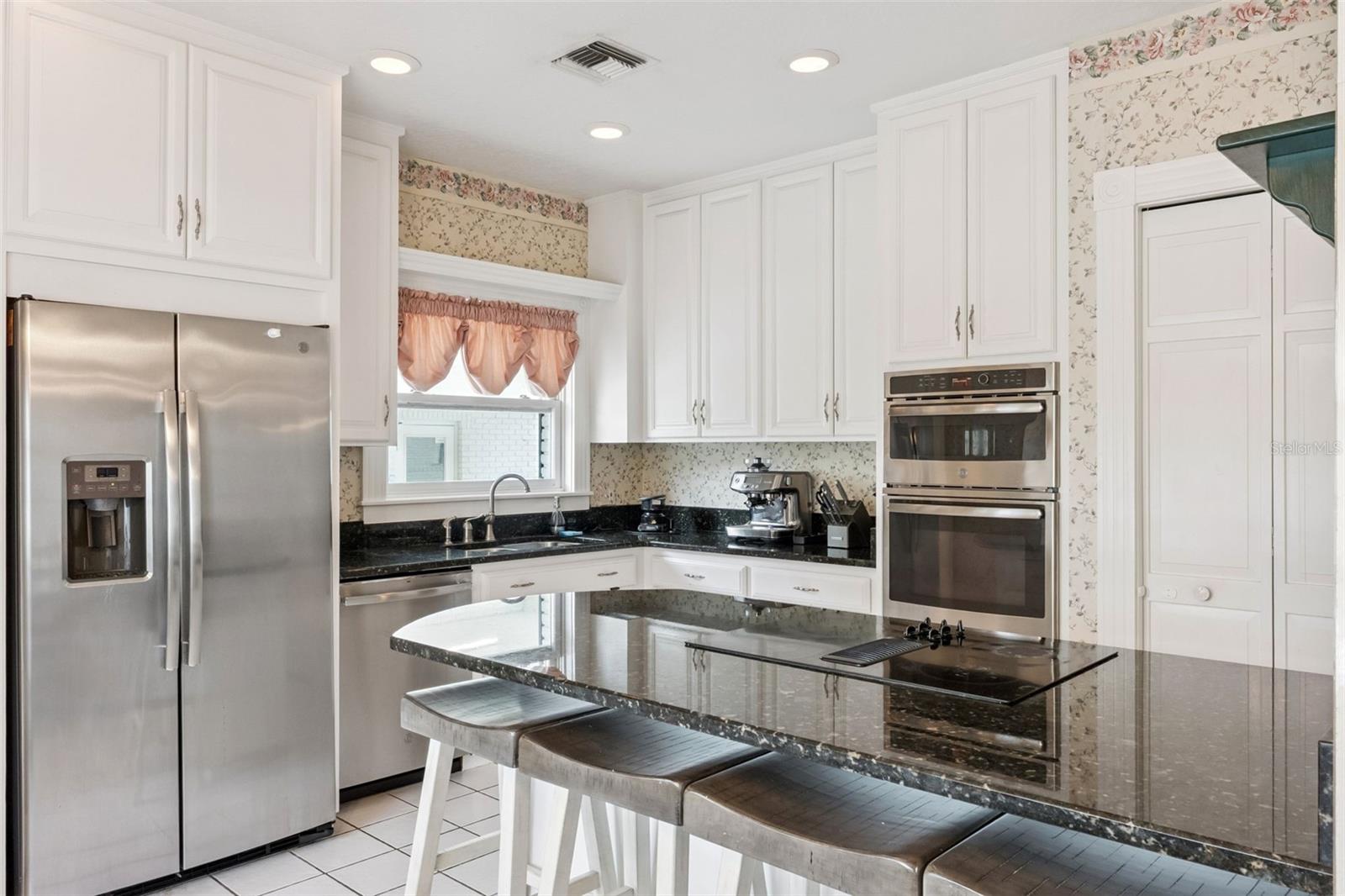 Image 15 of 57 For 5150 Gentry Oaks Place