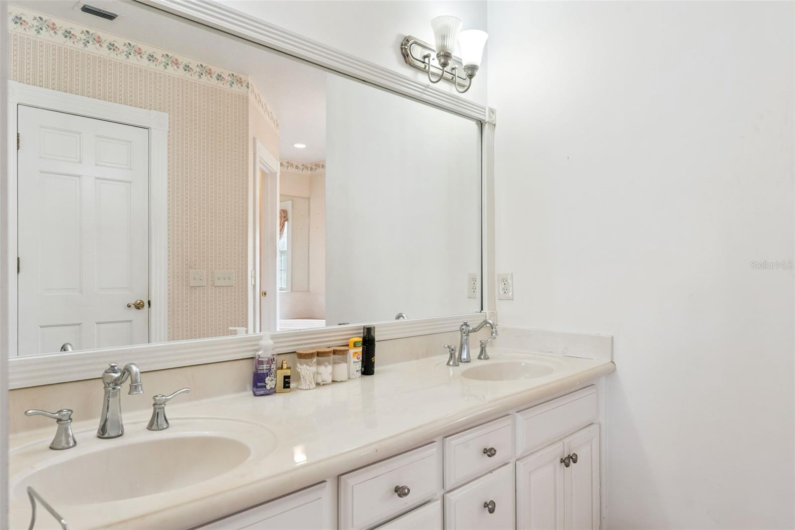 Image 27 of 57 For 5150 Gentry Oaks Place