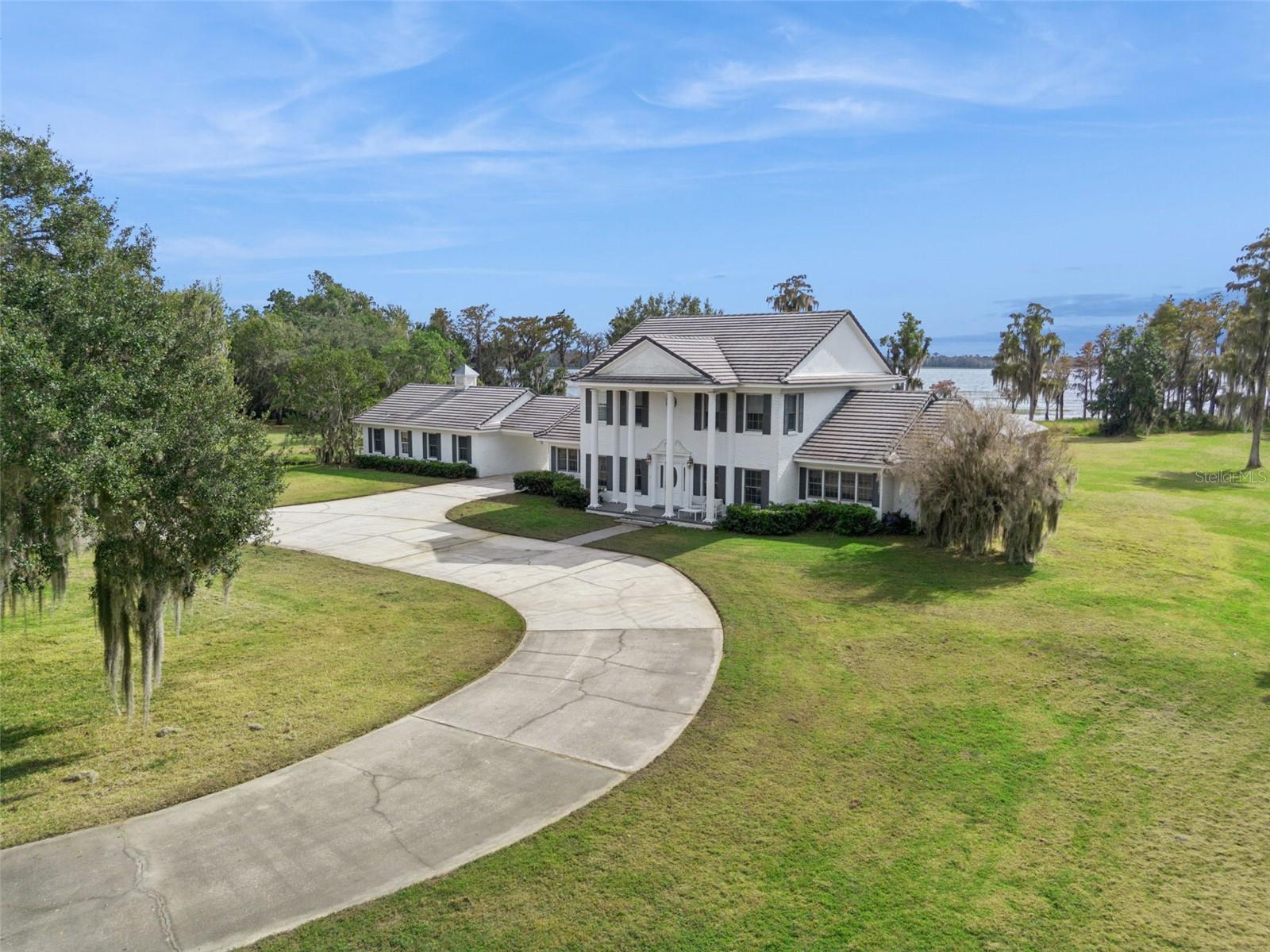 Image 6 of 57 For 5150 Gentry Oaks Place