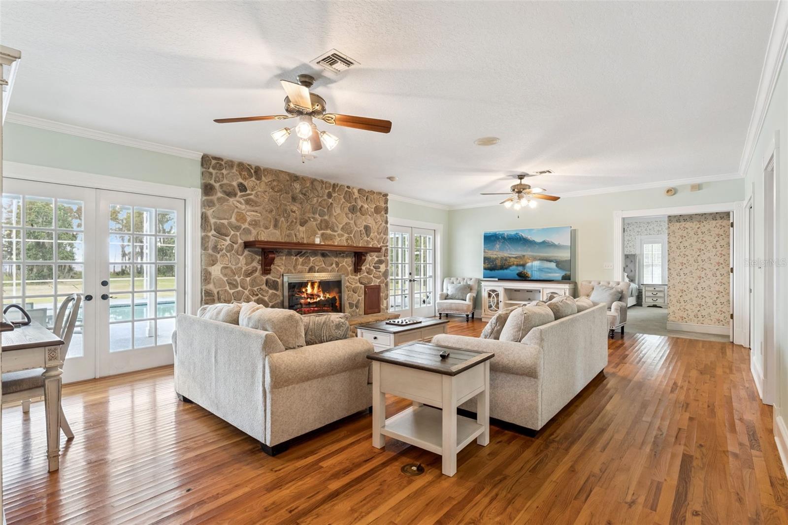 Image 9 of 57 For 5150 Gentry Oaks Place