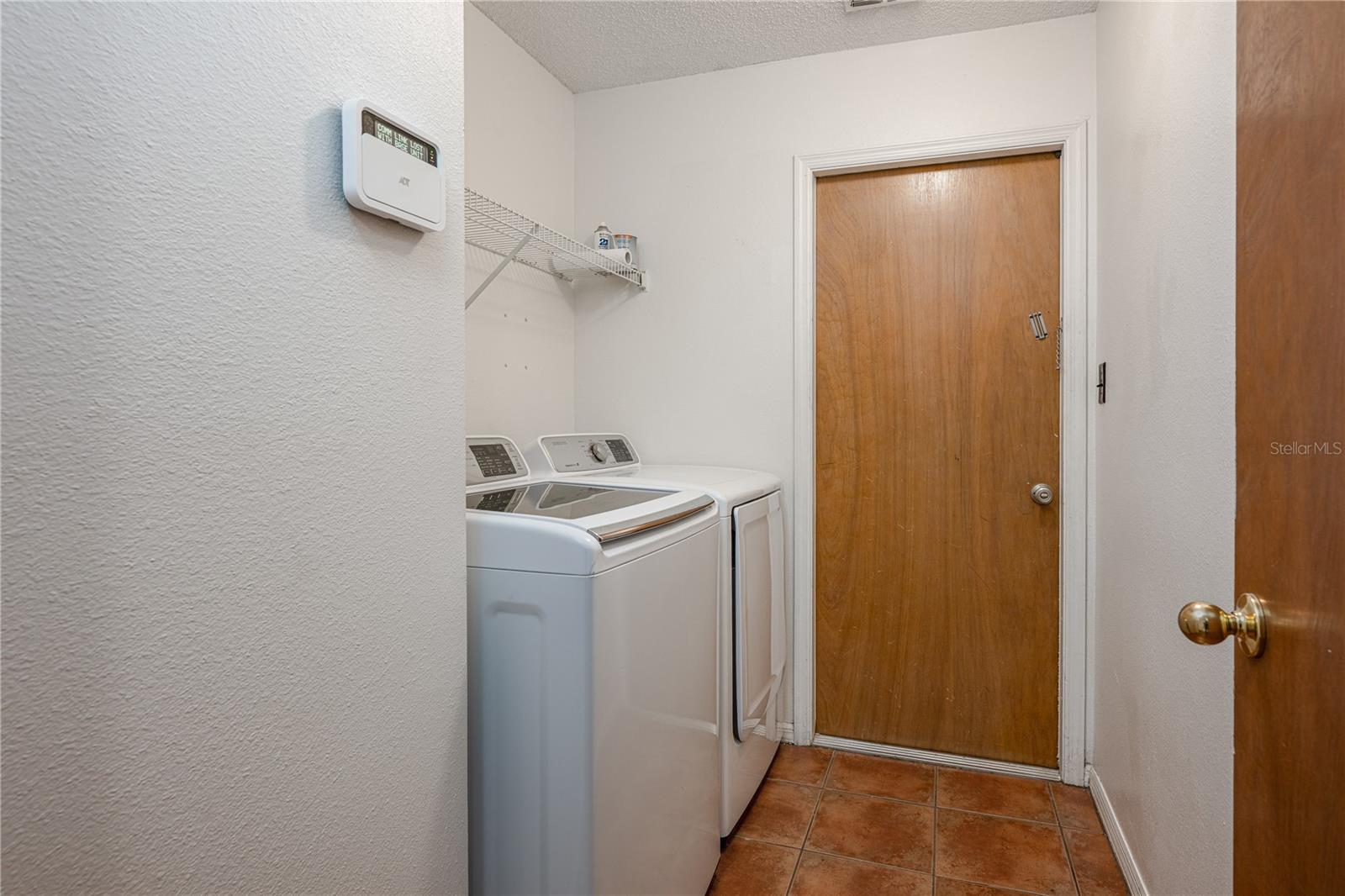 Image 19 of 30 For 1646 Riveredge Road