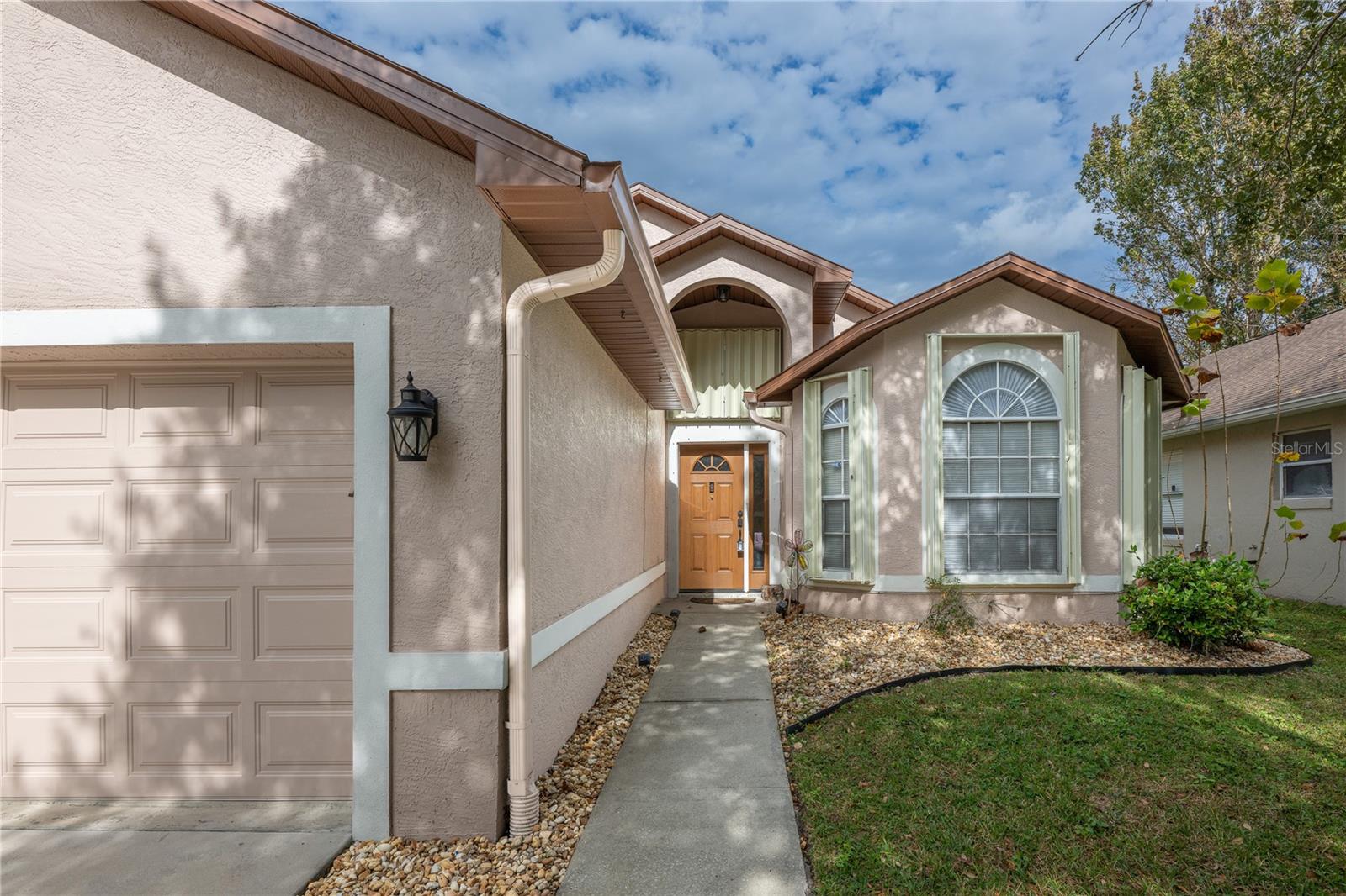 Image 5 of 30 For 1646 Riveredge Road