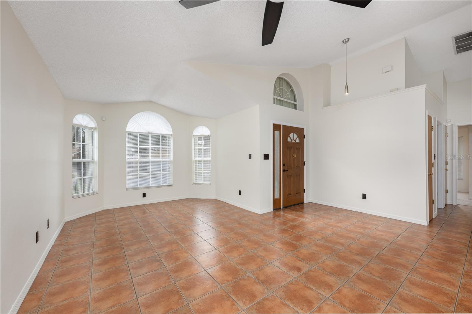 Image 9 of 30 For 1646 Riveredge Road