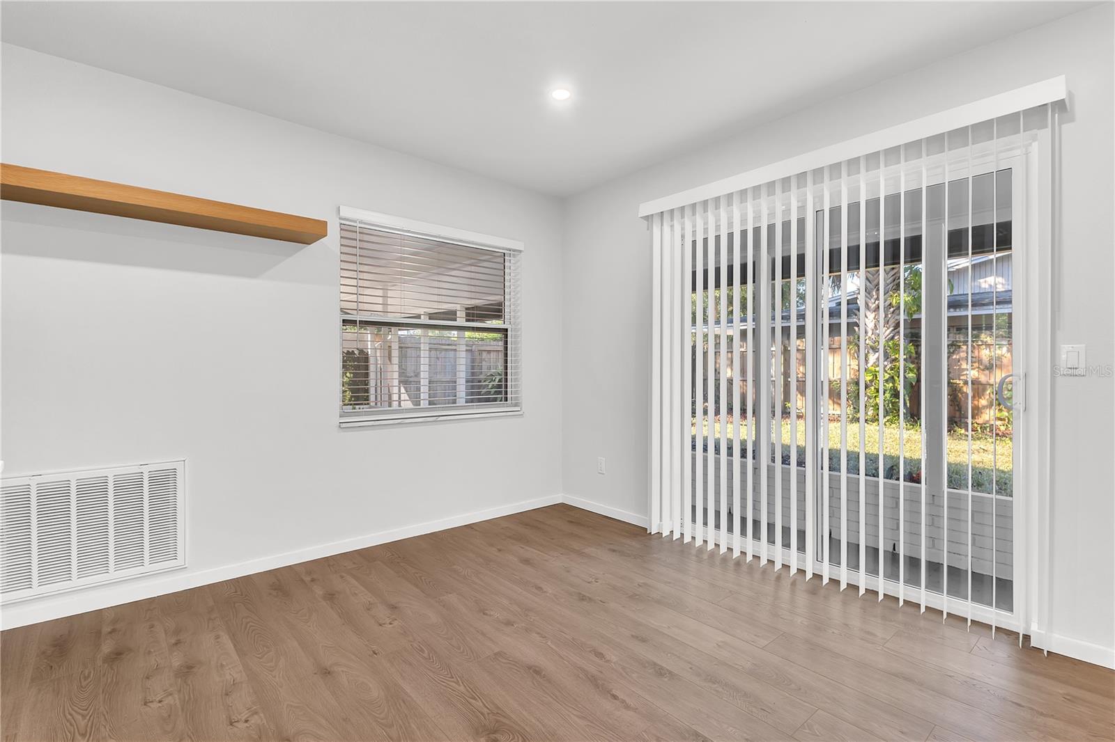 Image 20 of 47 For 2817 Fitzooth Drive