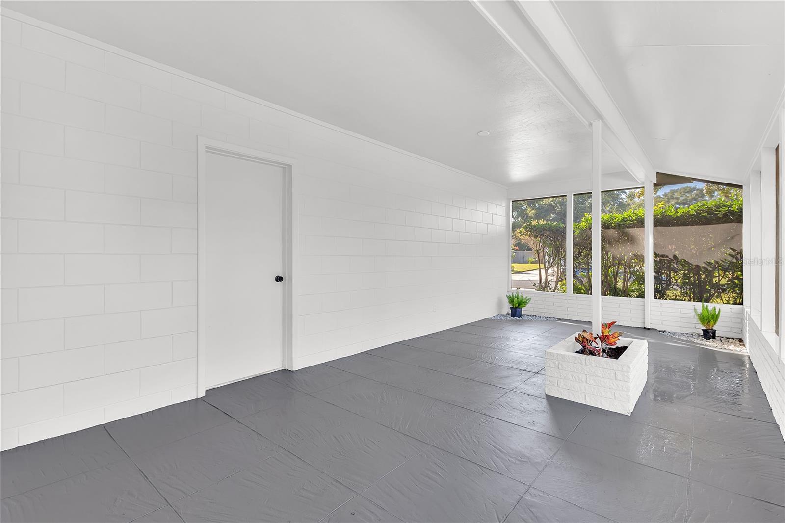 Image 22 of 47 For 2817 Fitzooth Drive