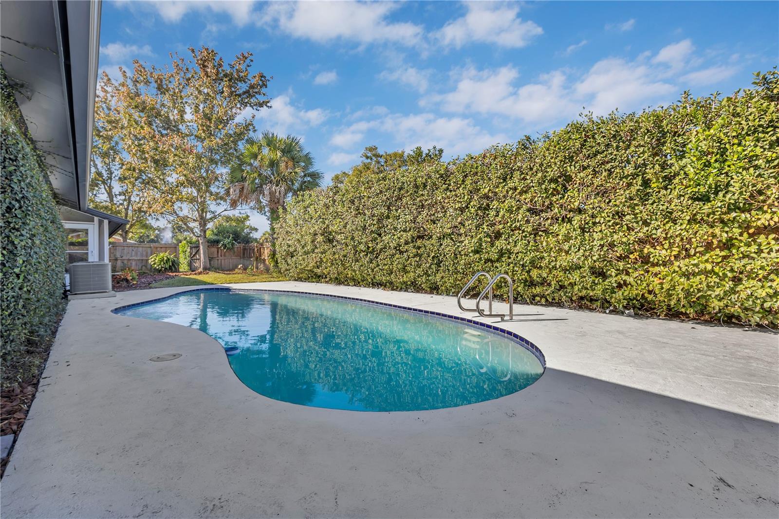 Image 26 of 47 For 2817 Fitzooth Drive