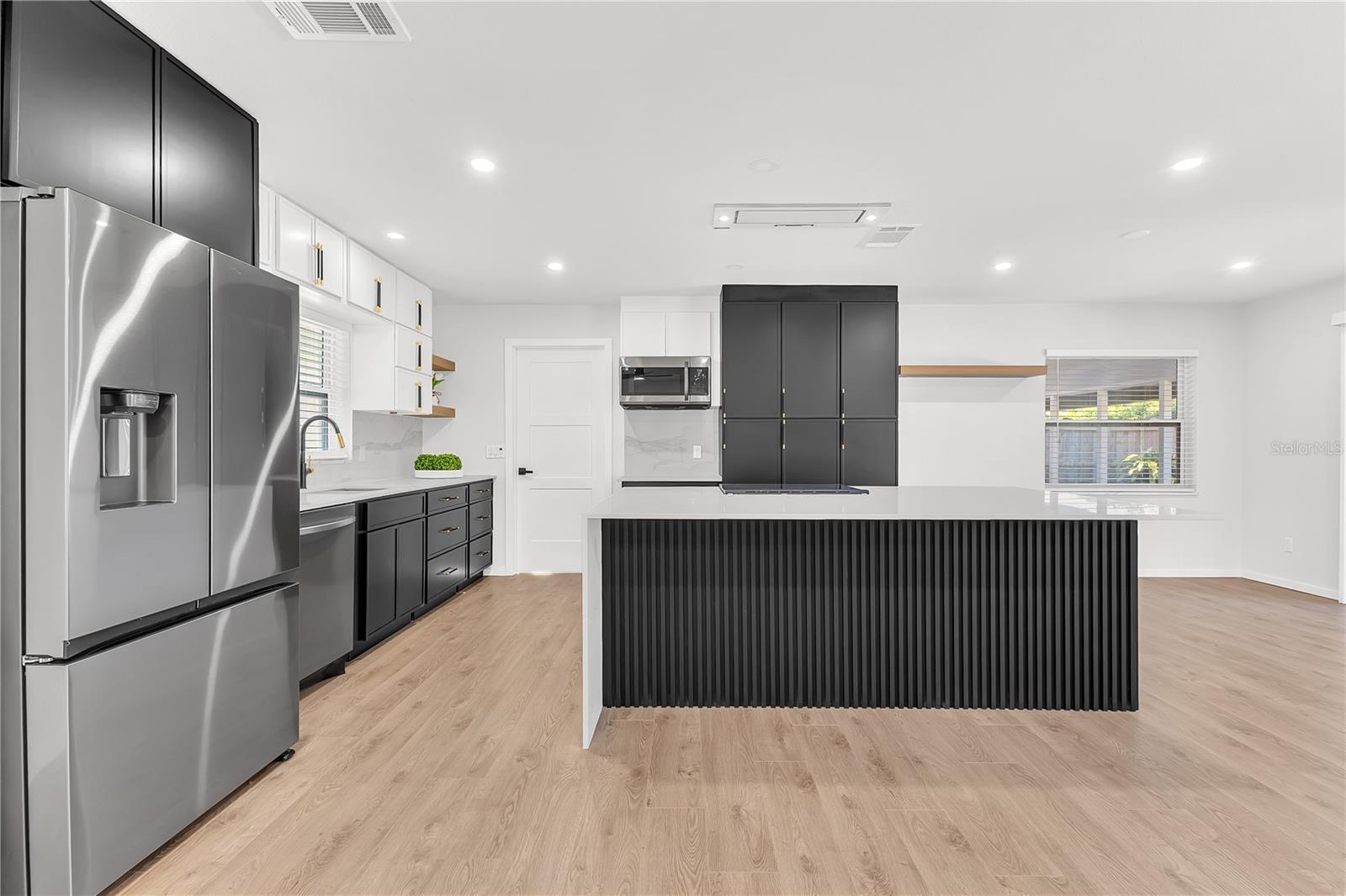 Image 7 of 47 For 2817 Fitzooth Drive