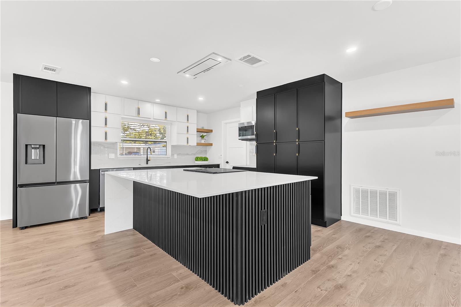 Image 8 of 47 For 2817 Fitzooth Drive