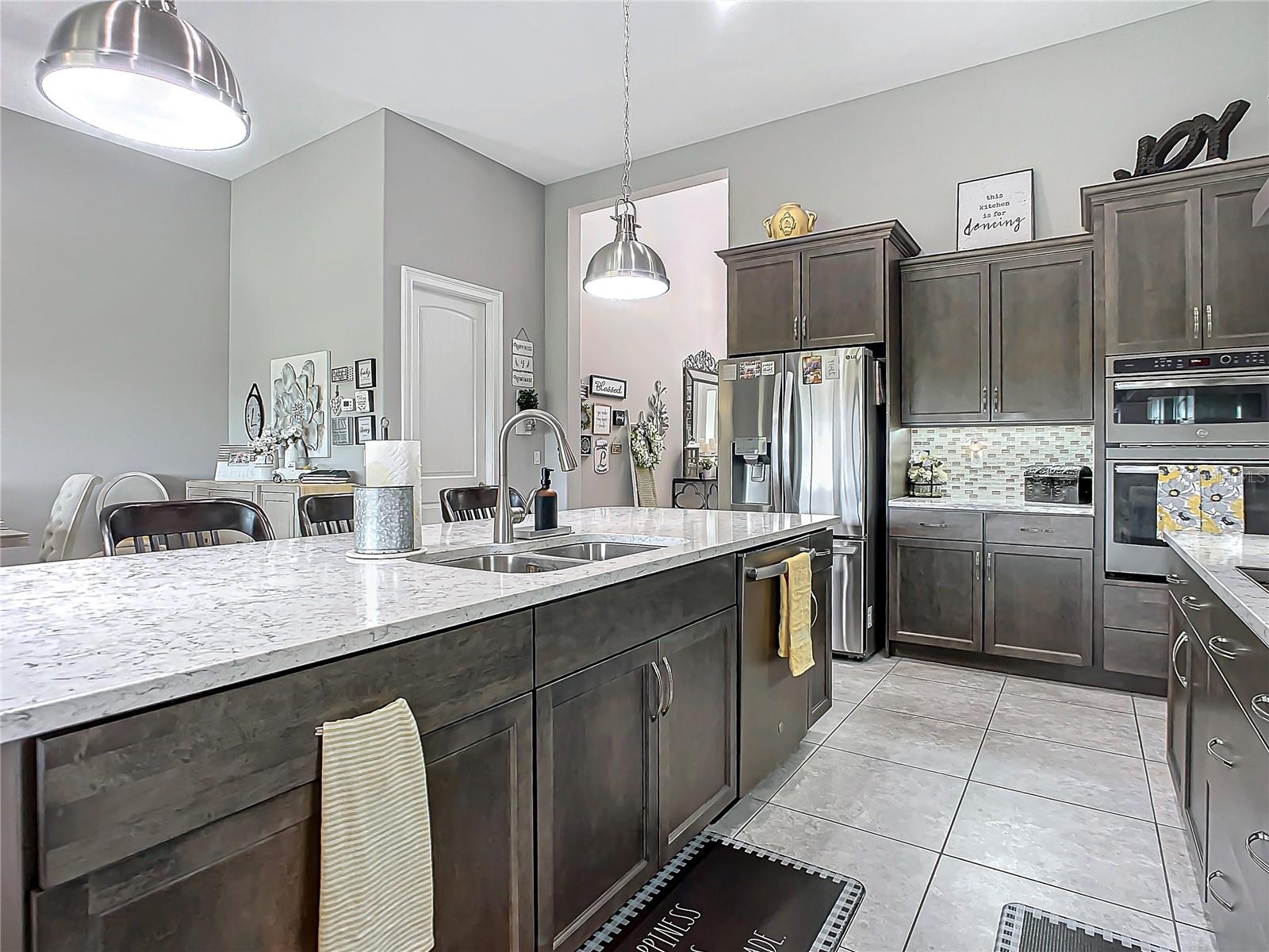 Image 15 of 70 For 2932 Bella Flore Terrace