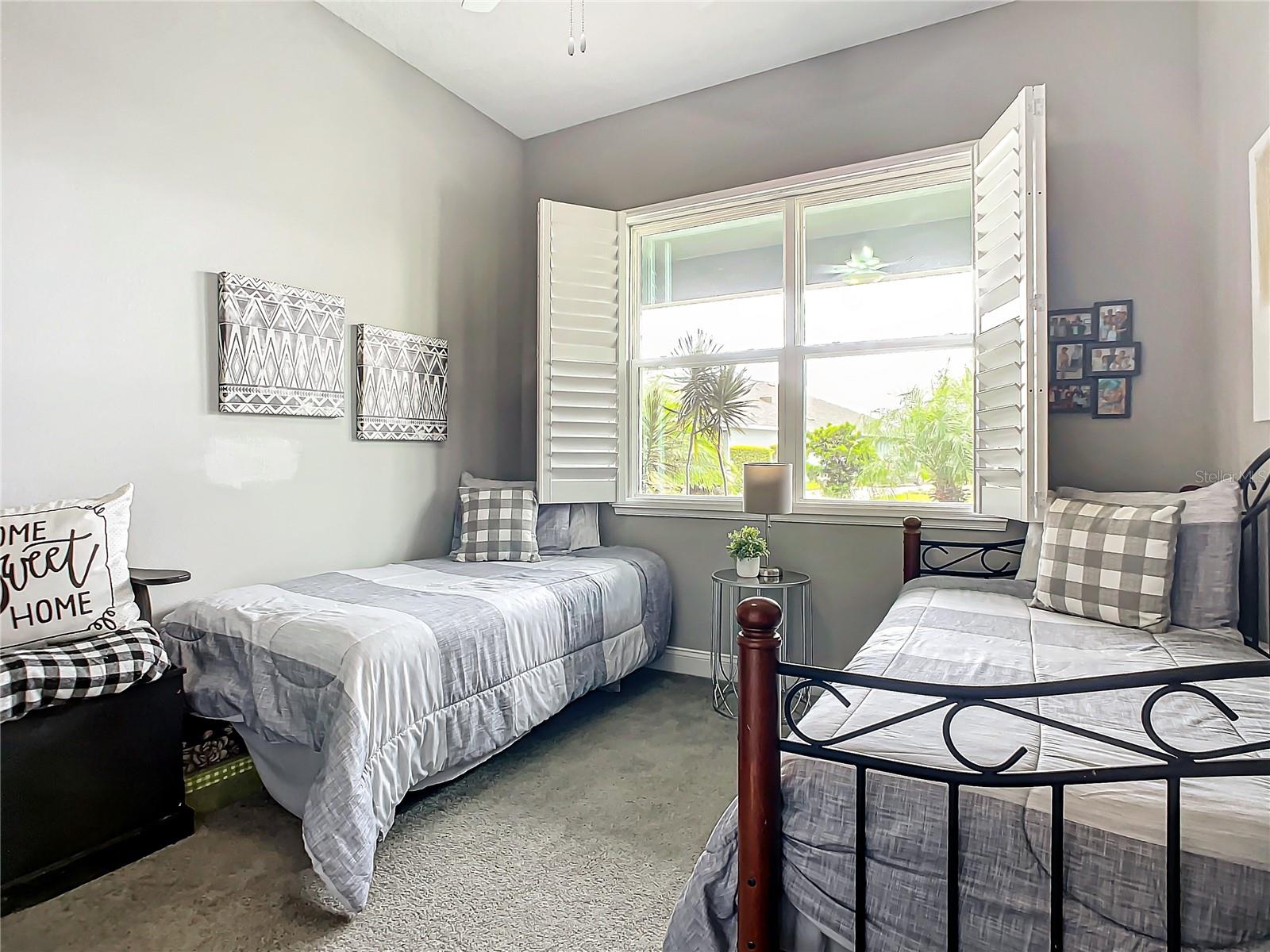 Image 35 of 70 For 2932 Bella Flore Terrace