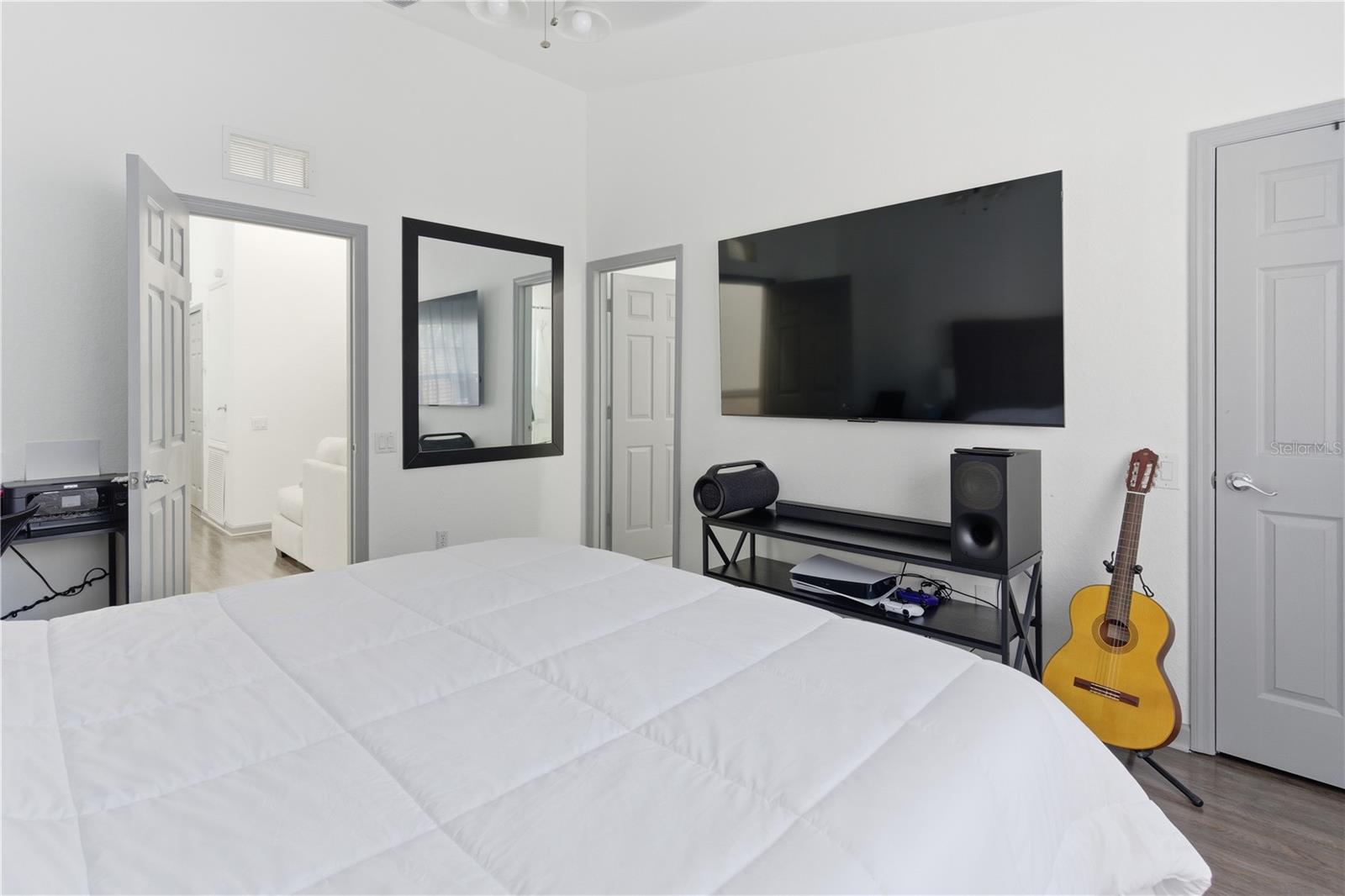 Image 15 of 19 For 2865 Polana Street 103