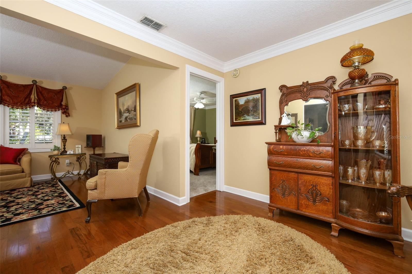 Image 10 of 64 For 1489 Aster Court