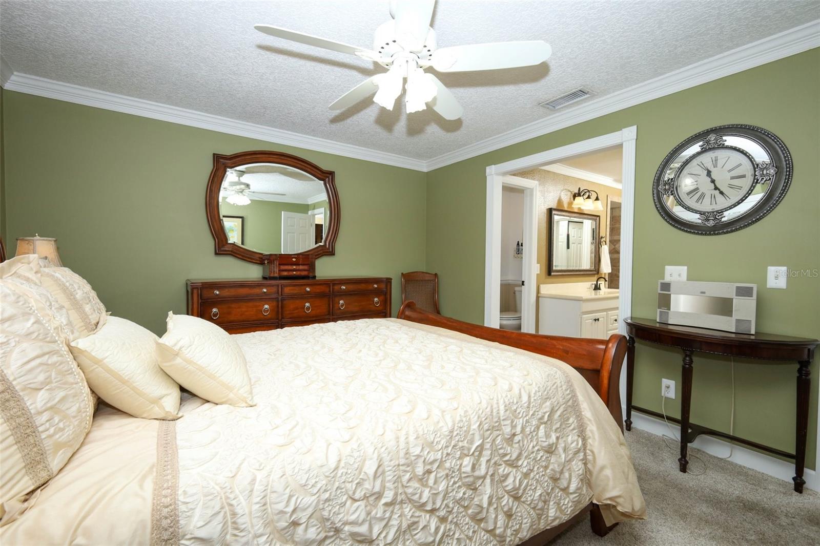 Image 14 of 64 For 1489 Aster Court