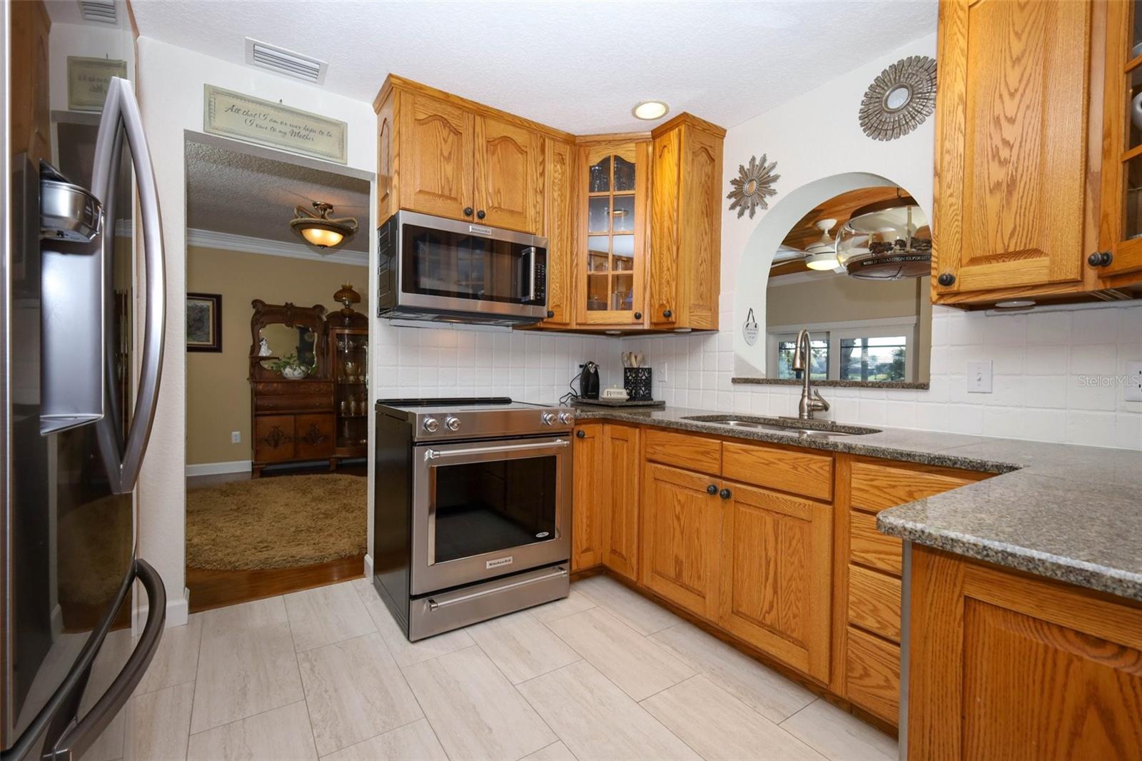 Image 18 of 64 For 1489 Aster Court