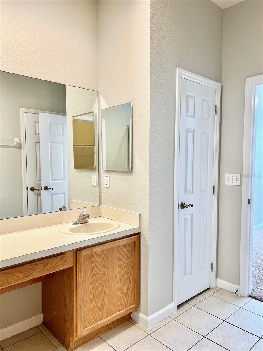 Image 19 of 38 For 3341 Whitestone Circle 108