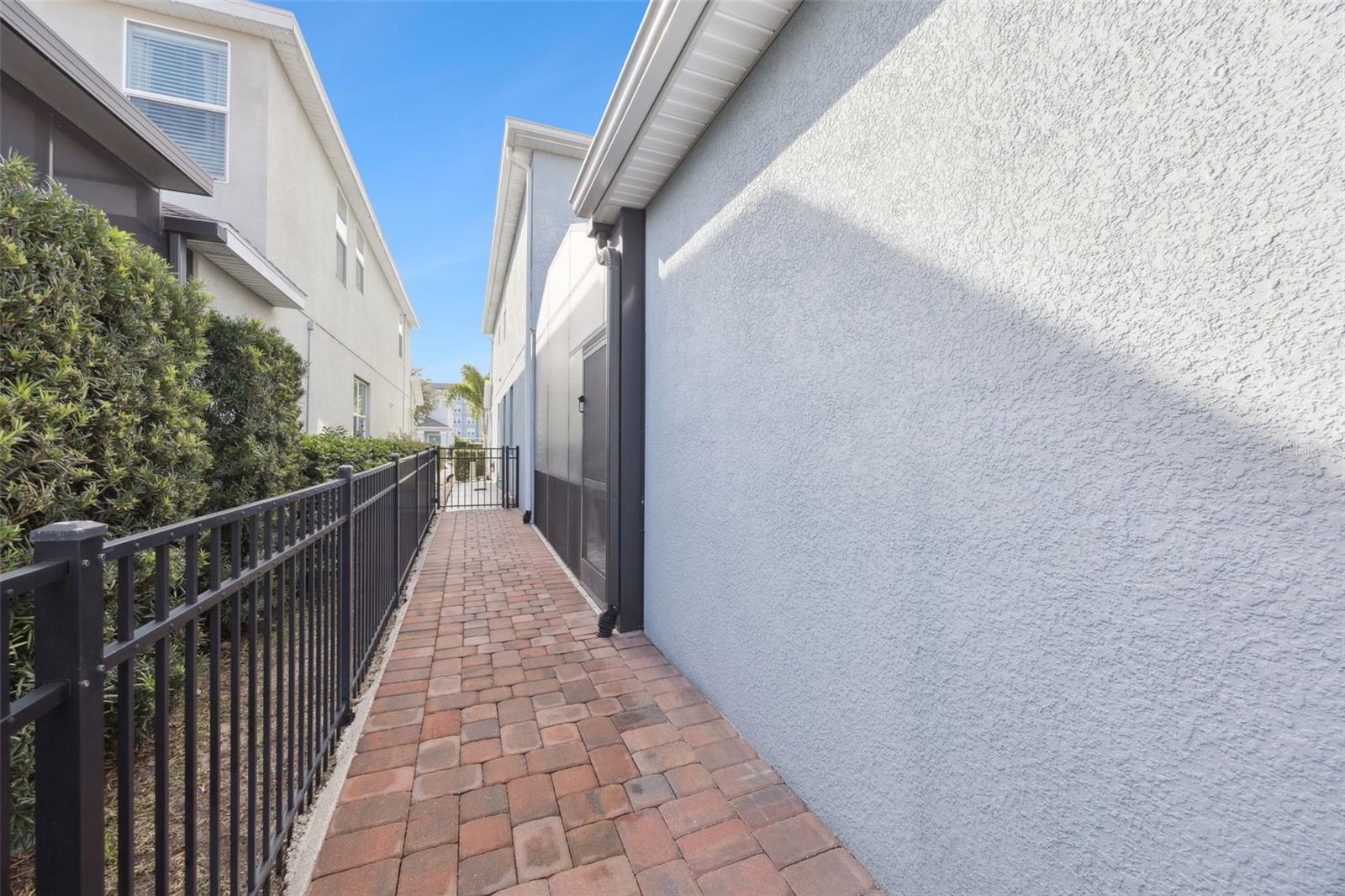 Image 37 of 88 For 11809 Ginsberg Place