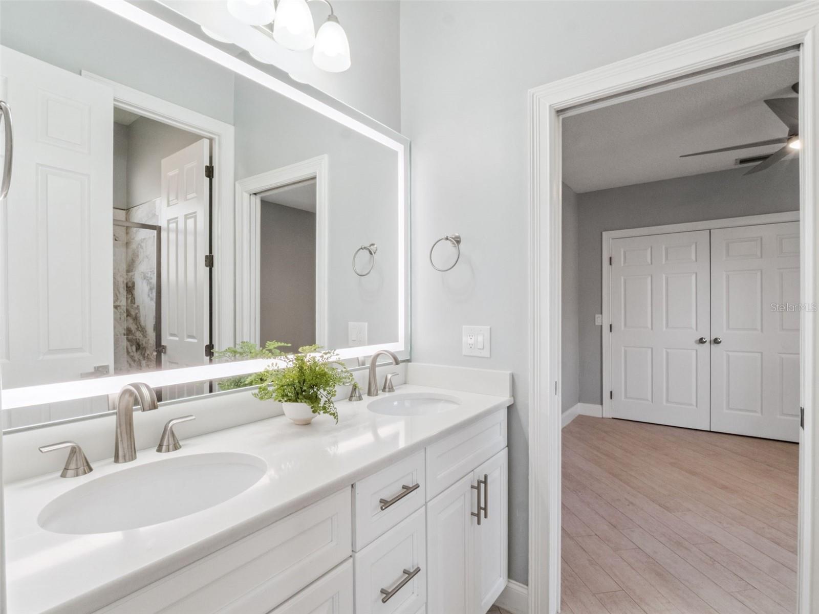 Image 18 of 29 For 2046 Westover Reserve Boulevard