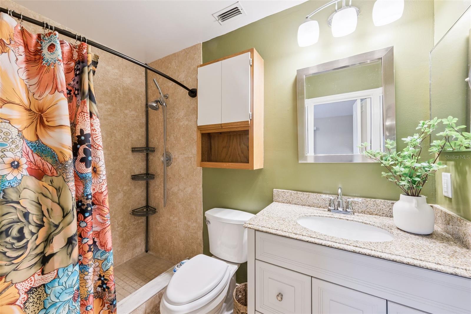 Image 12 of 25 For 1174 N Fairway Dr 1174