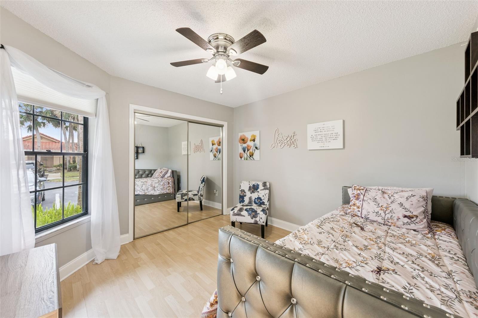 Image 13 of 25 For 1174 N Fairway Dr 1174