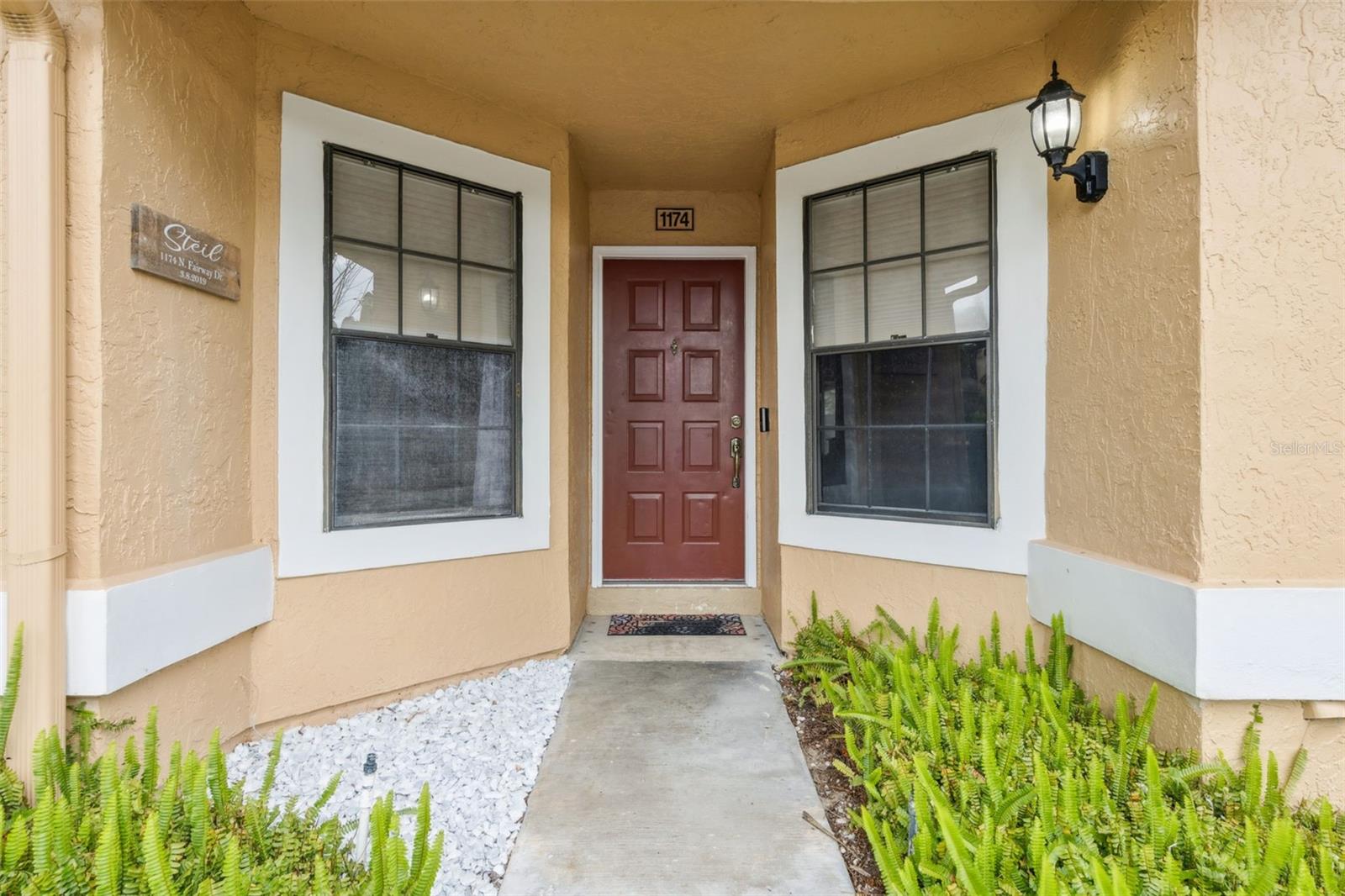 Image 3 of 25 For 1174 N Fairway Dr 1174