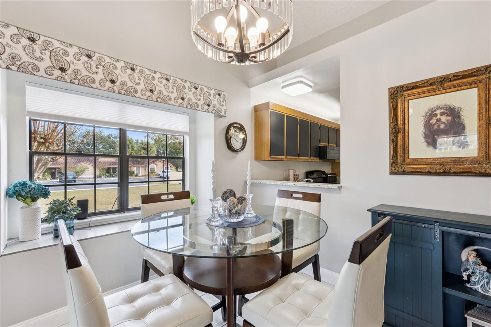 Image 6 of 25 For 1174 N Fairway Dr 1174