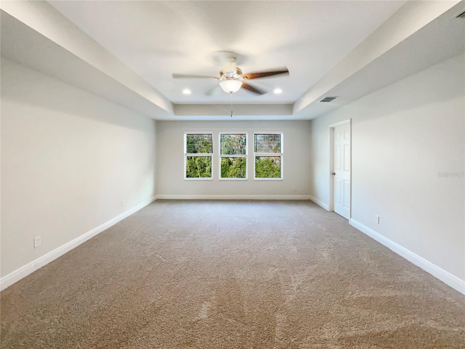 Image 4 of 30 For 16136 Monterey Greens Circle