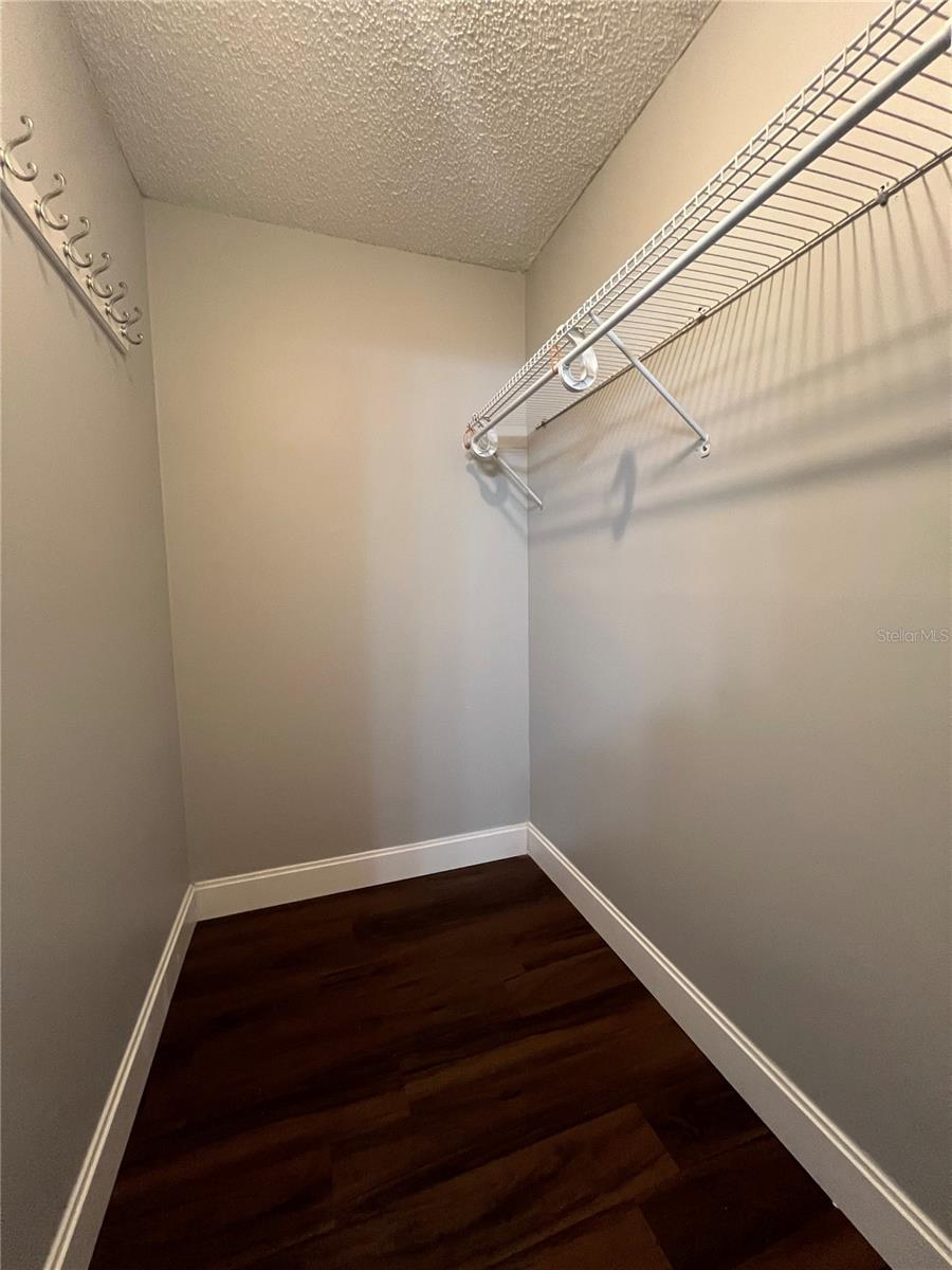 Image 6 of 10 For 2569 Grassy Point Drive 101