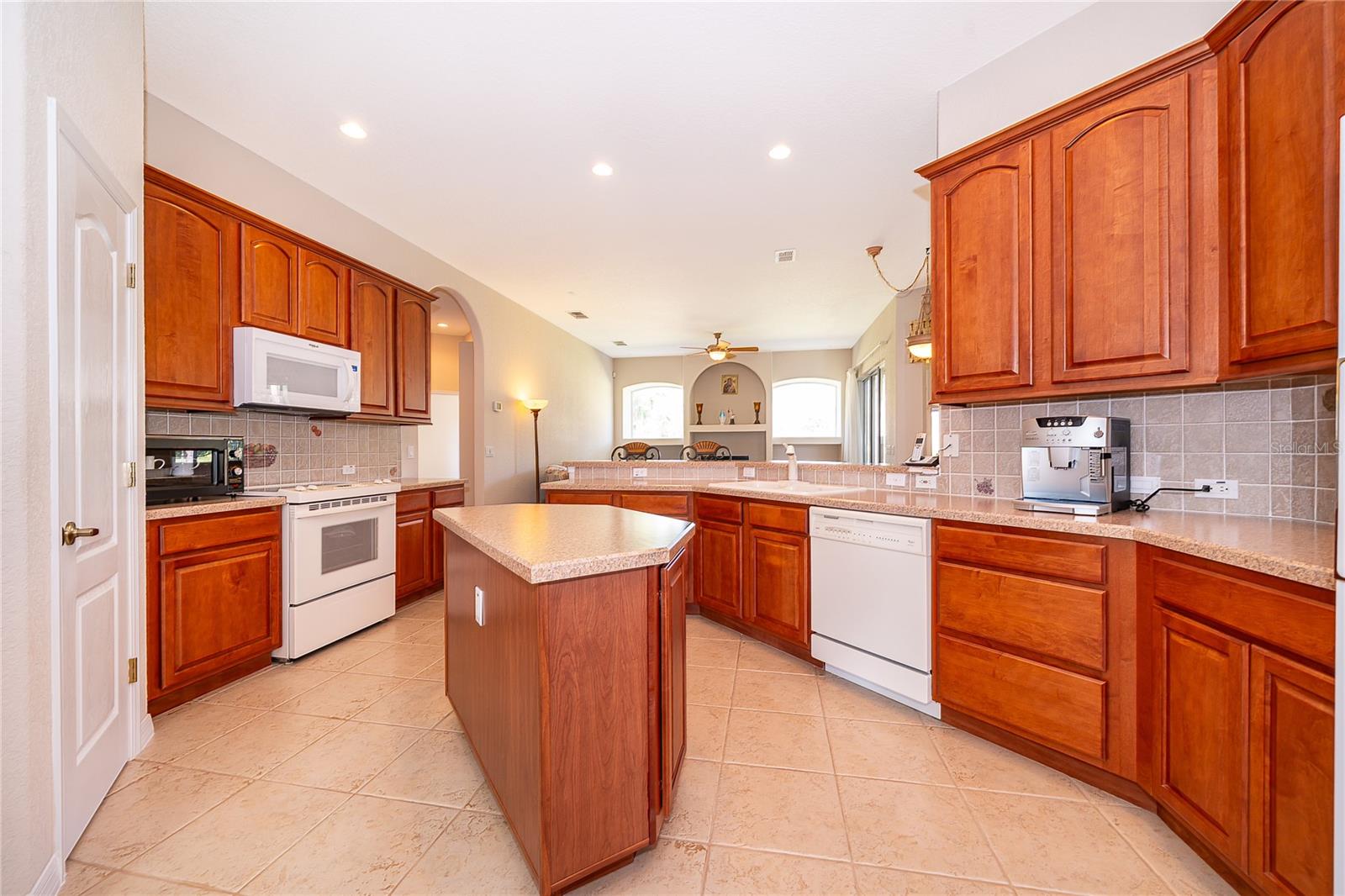 Image 8 of 40 For 1488 Redwood Grove Terrace