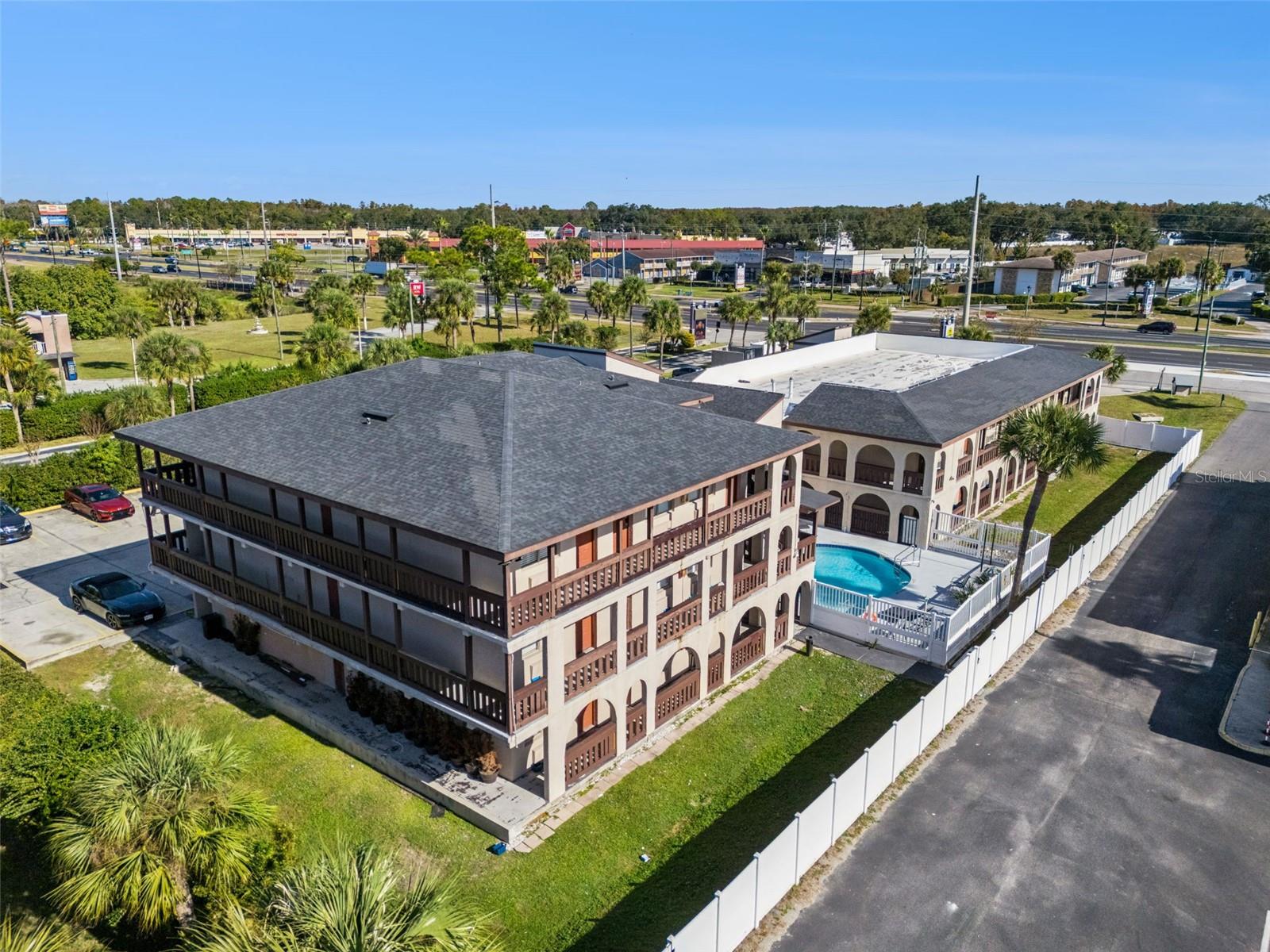 Image 14 of 20 For 4640 Irlo Bronson Memorial Highway