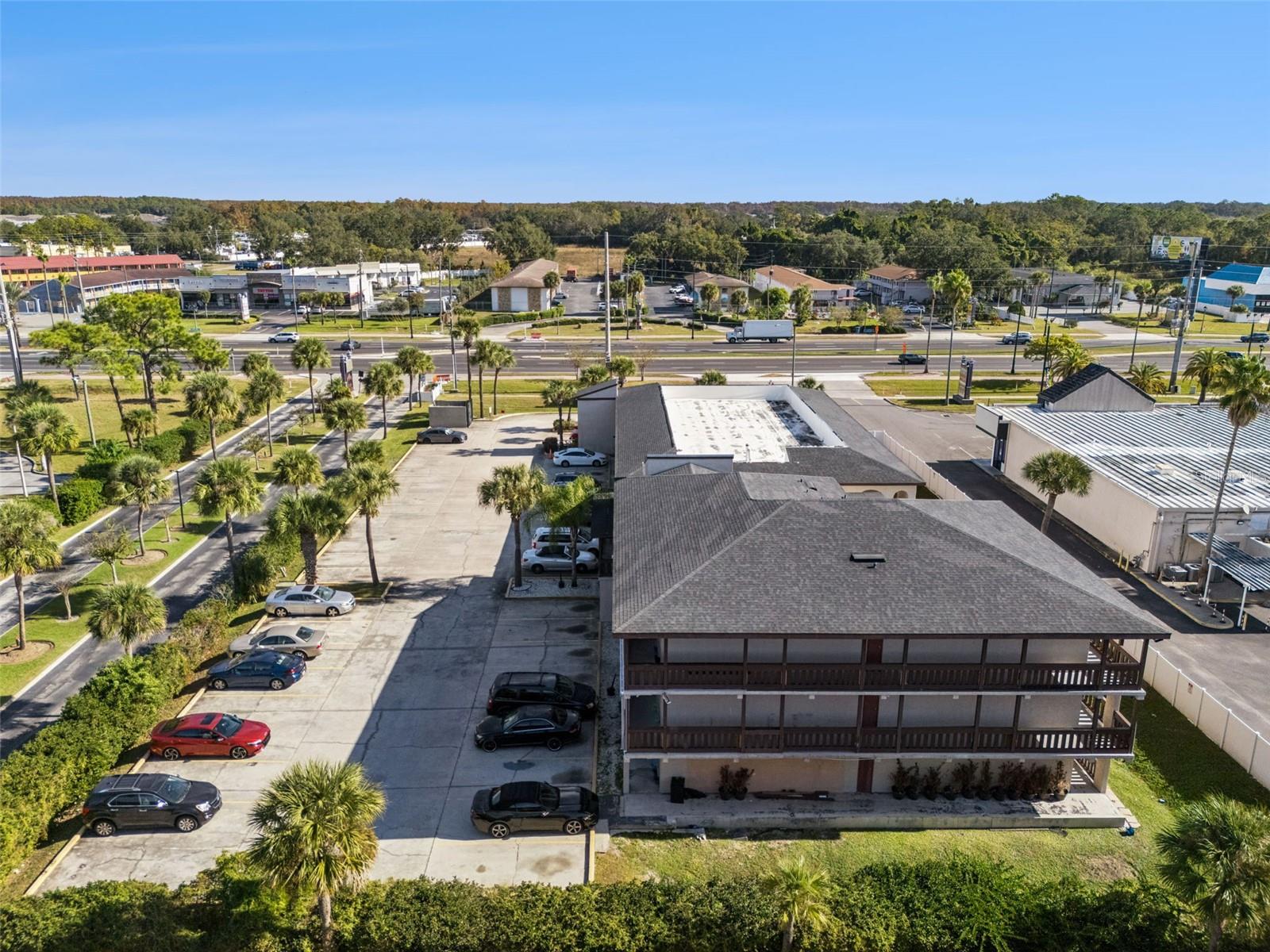 Image 15 of 20 For 4640 Irlo Bronson Memorial Highway