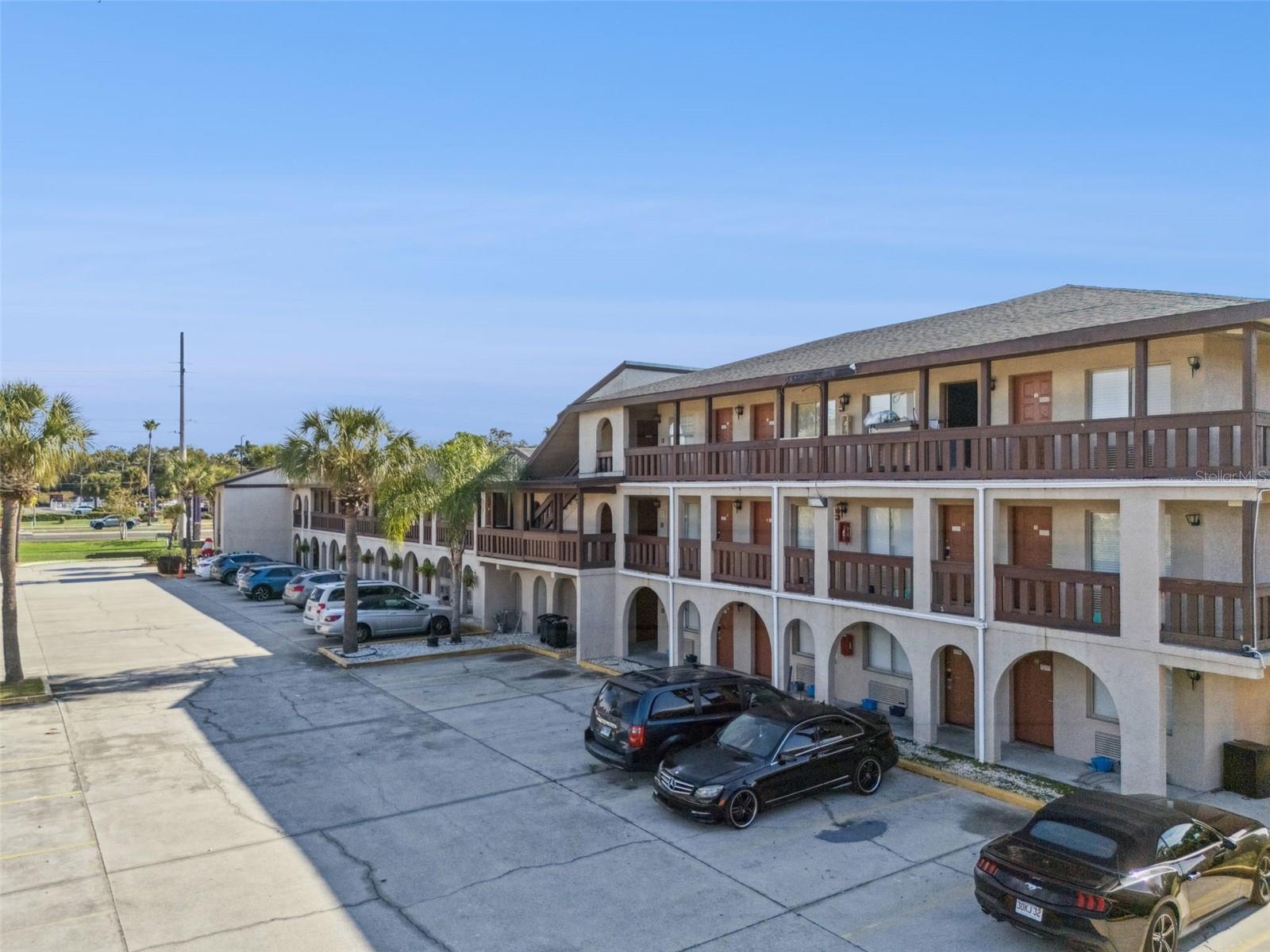 Image 4 of 20 For 4640 Irlo Bronson Memorial Highway