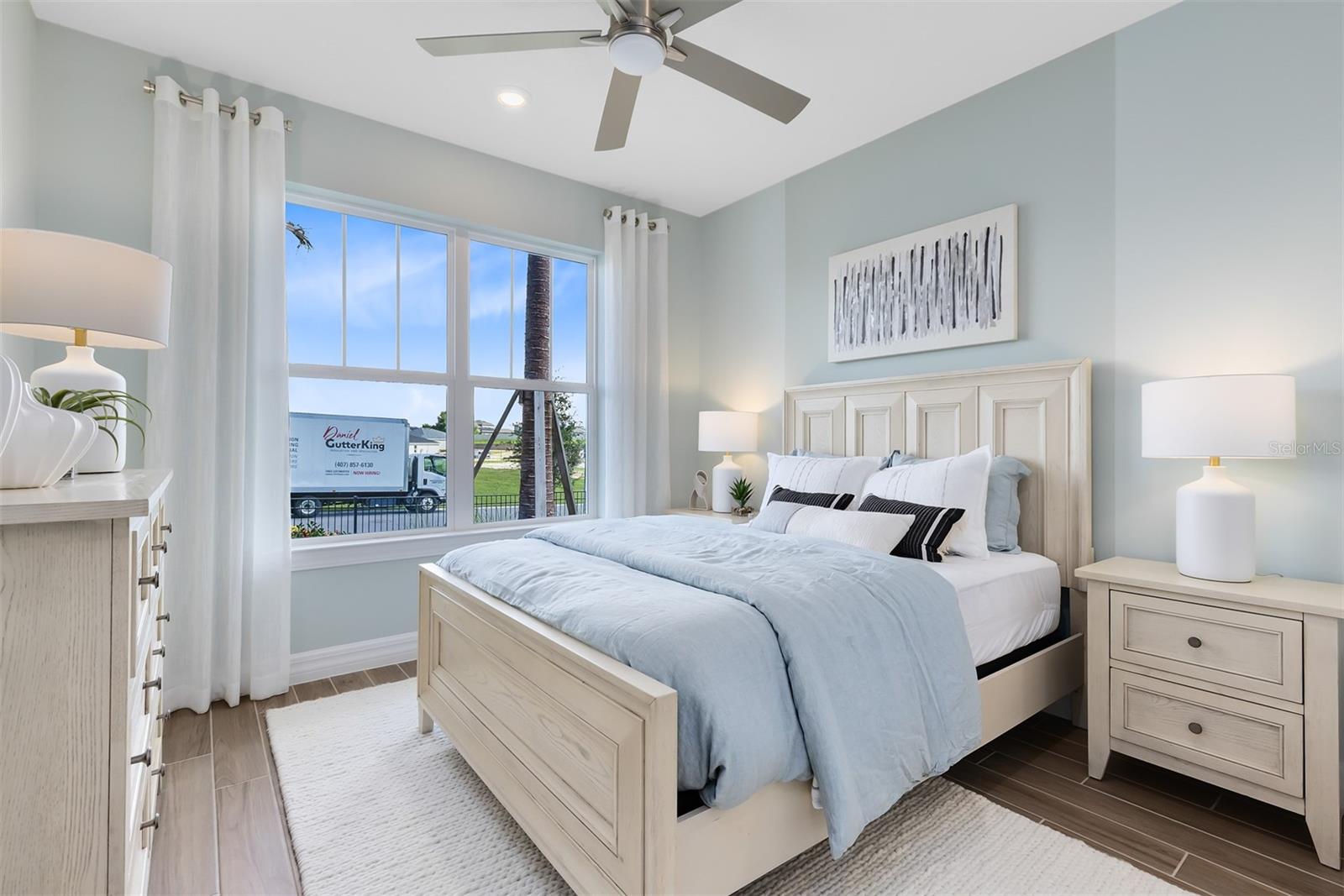 Image 4 of 36 For 15094 Willow Ridge Drive