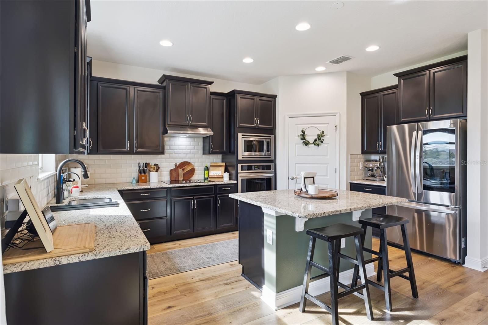 Image 11 of 89 For 16718 Harper Cove Drive