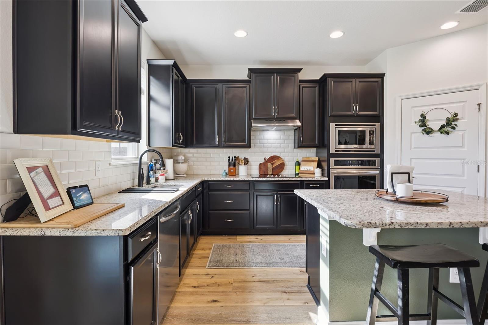 Image 12 of 89 For 16718 Harper Cove Drive