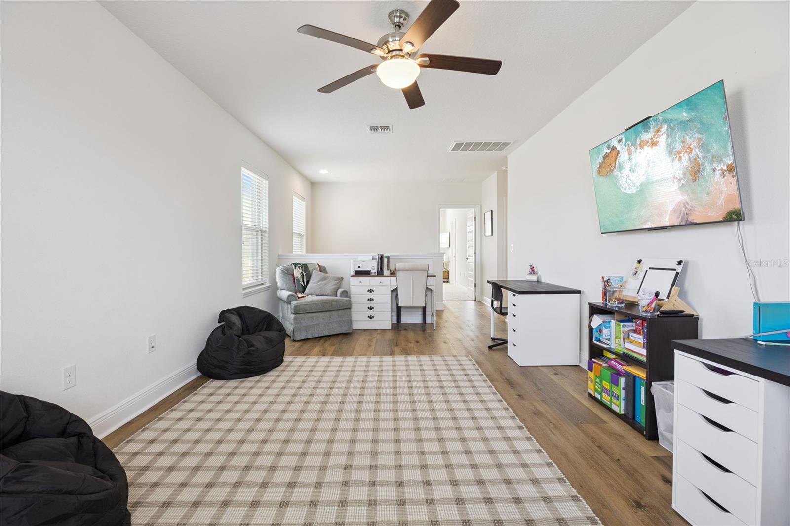 Image 16 of 89 For 16718 Harper Cove Drive