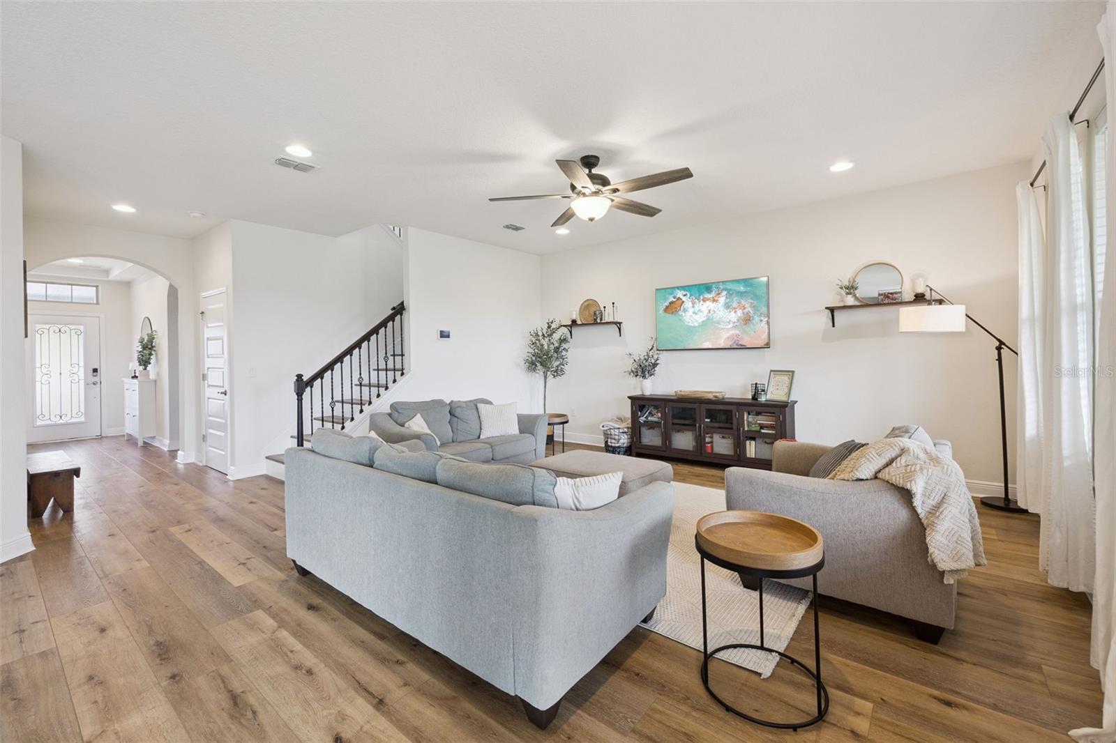 Image 3 of 89 For 16718 Harper Cove Drive