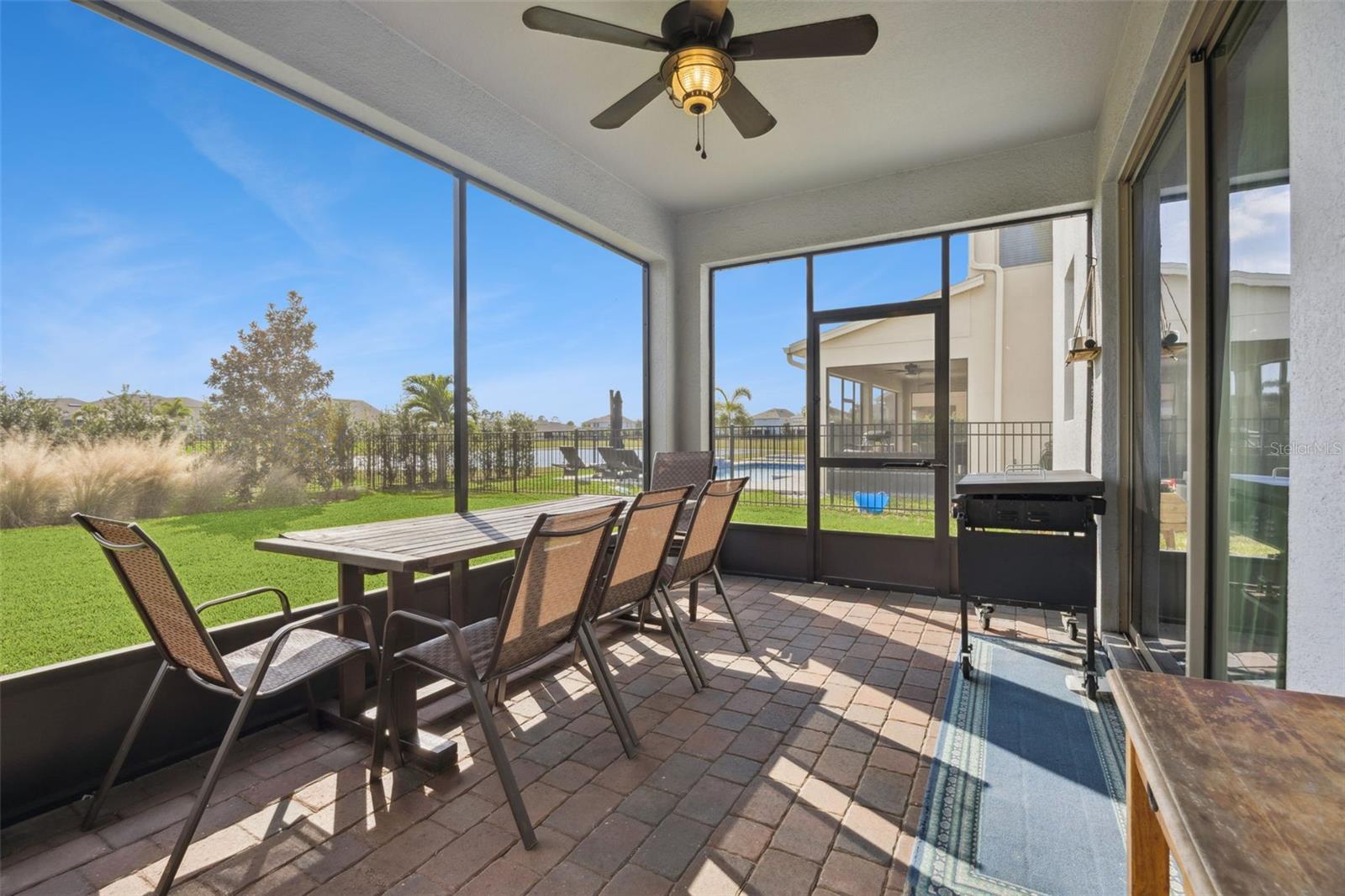 Image 41 of 89 For 16718 Harper Cove Drive