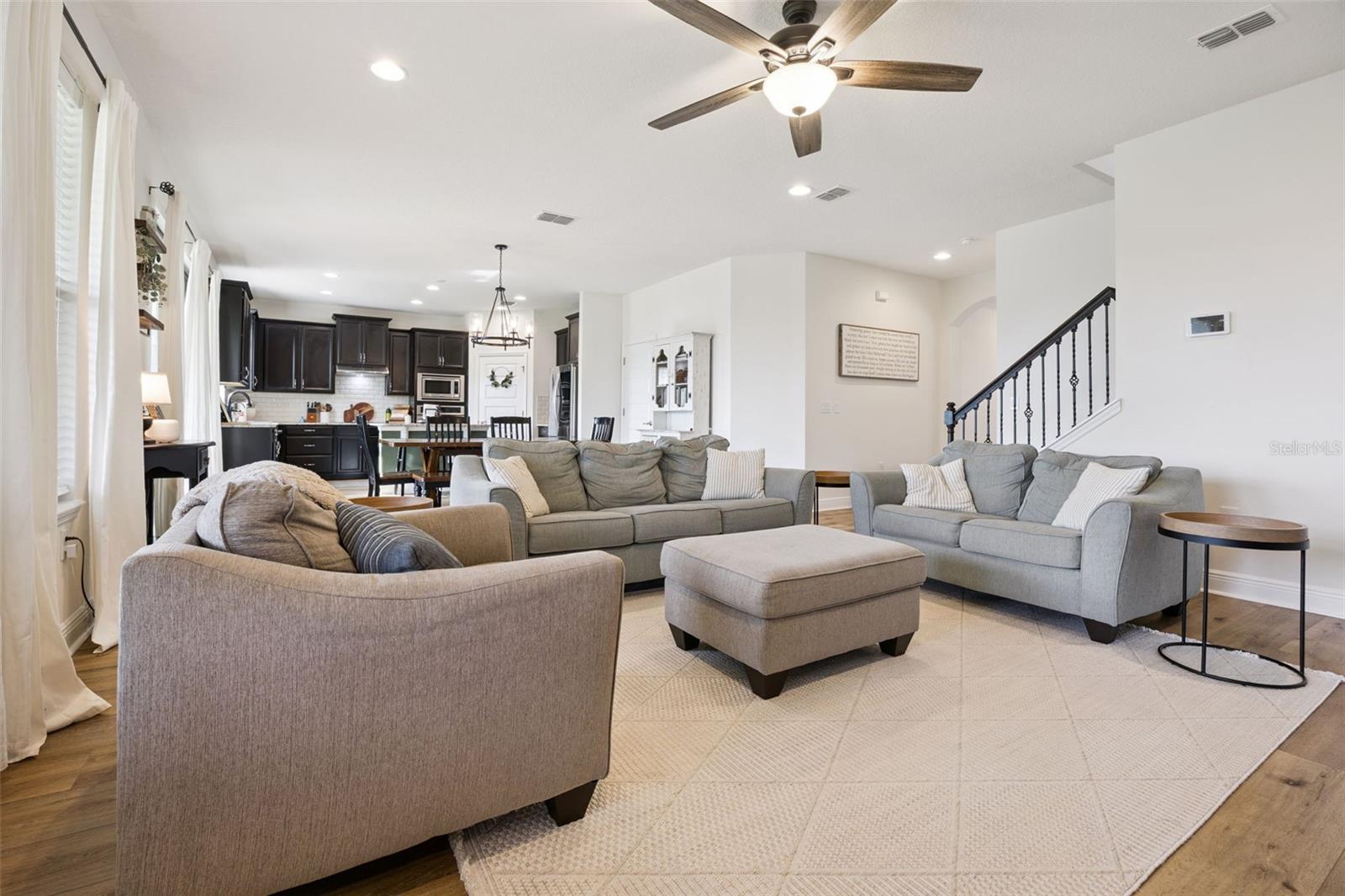 Image 6 of 89 For 16718 Harper Cove Drive