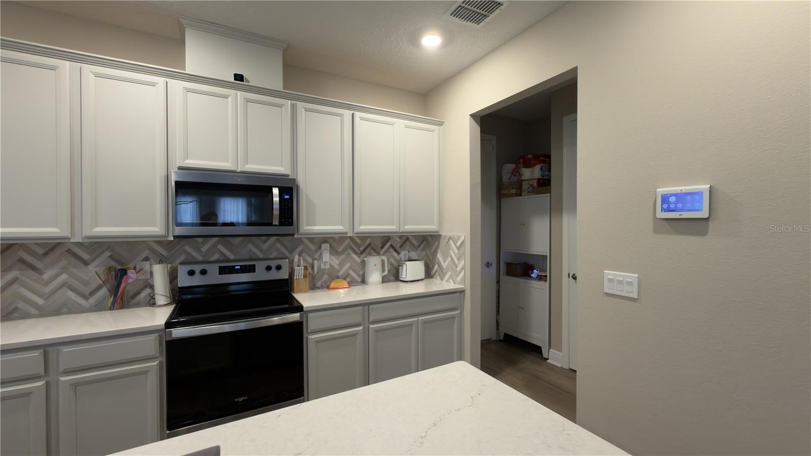 Image 7 of 30 For 14391 Braemar Street