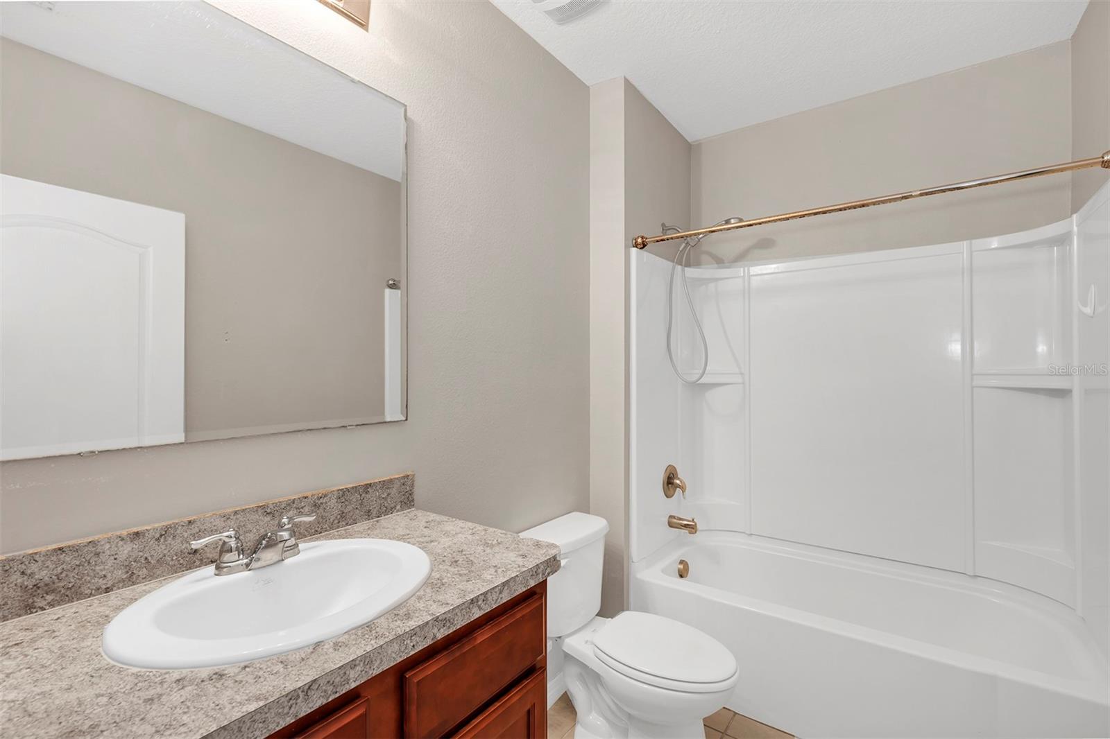 Image 12 of 32 For 2192 Rose Boulevard