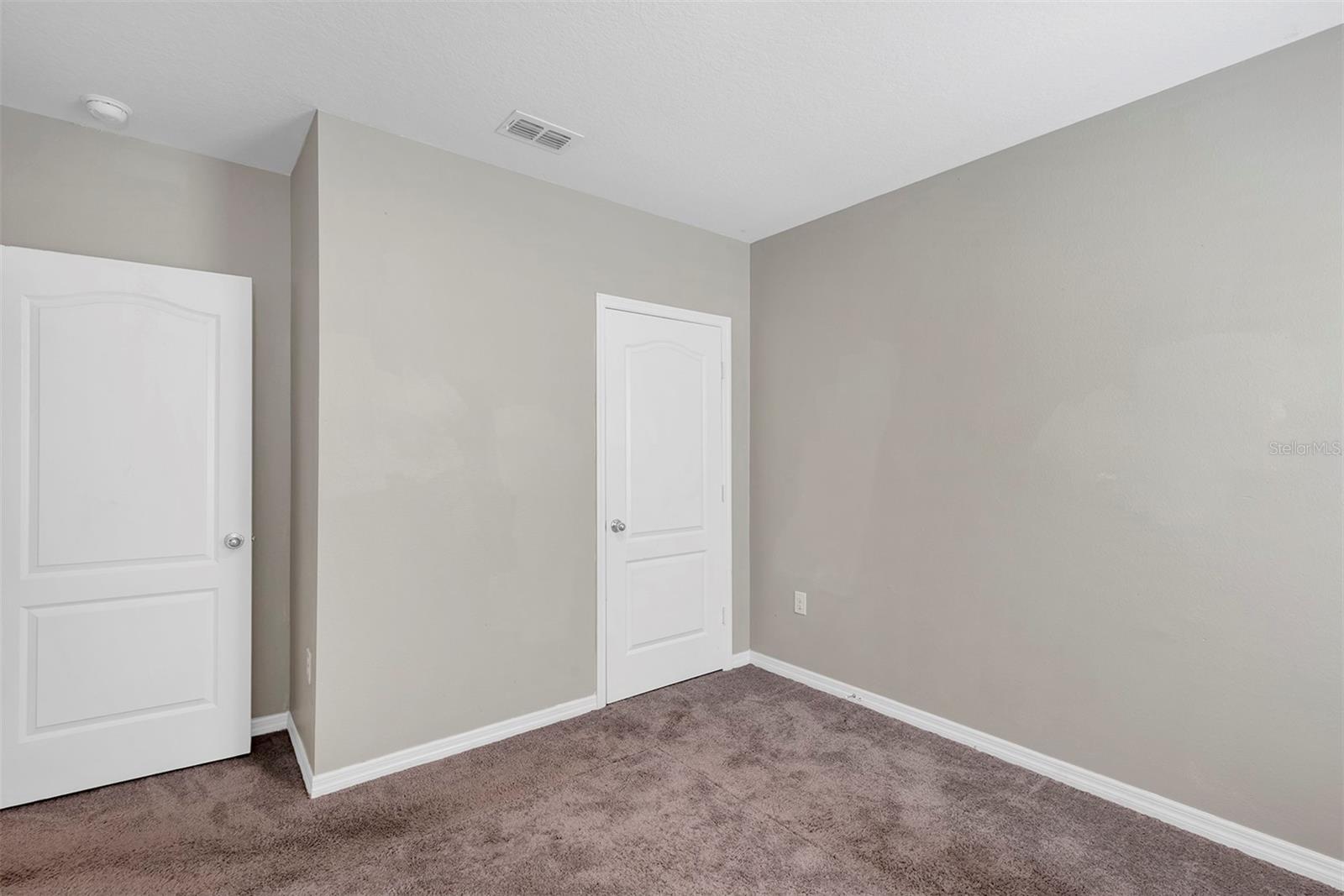 Image 14 of 32 For 2192 Rose Boulevard