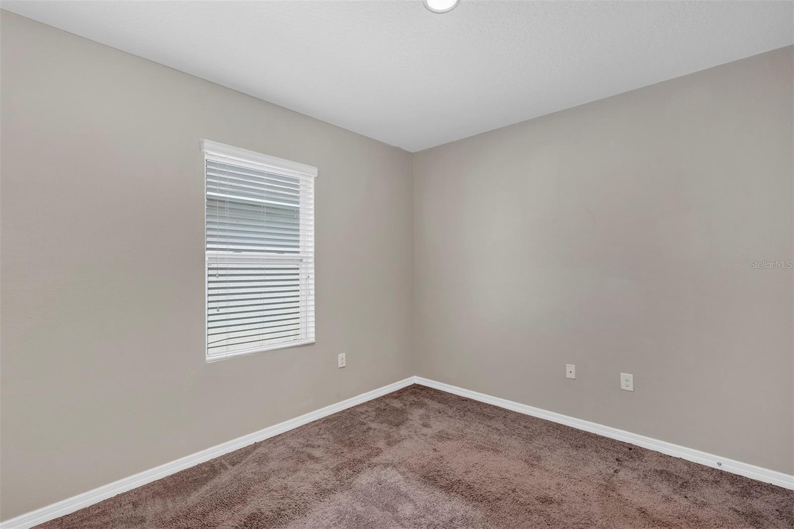 Image 18 of 32 For 2192 Rose Boulevard