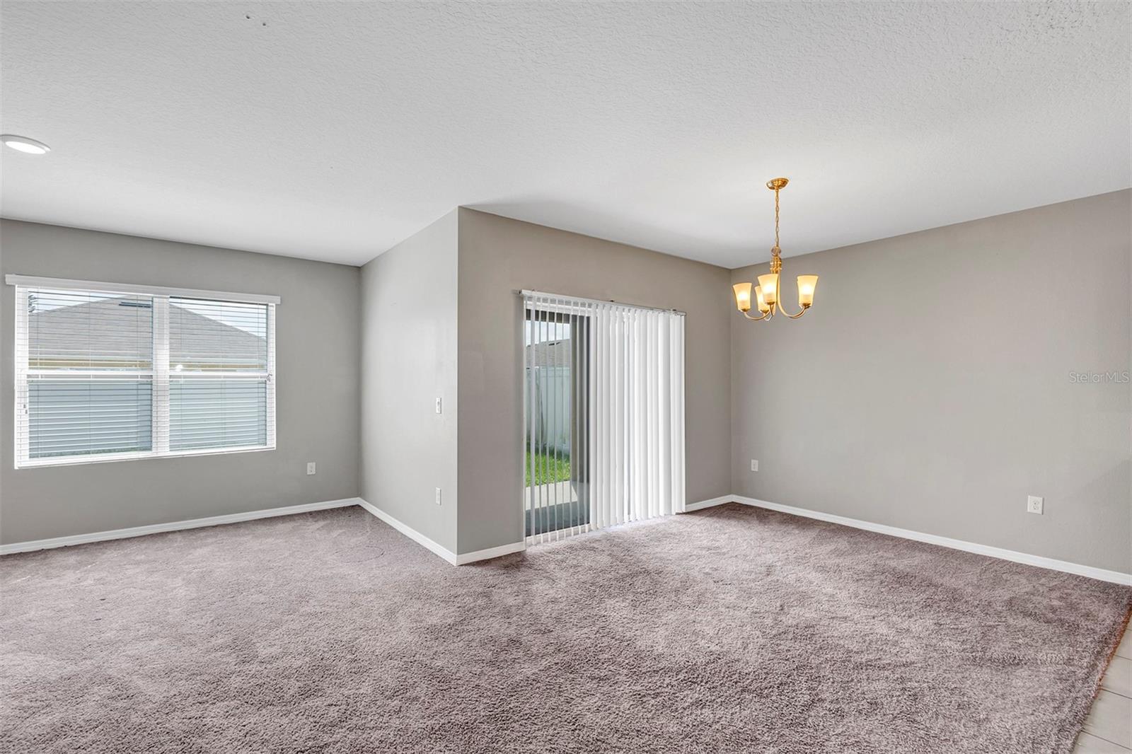 Image 19 of 32 For 2192 Rose Boulevard