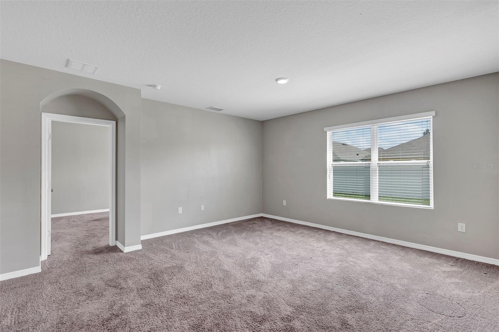 Image 21 of 32 For 2192 Rose Boulevard