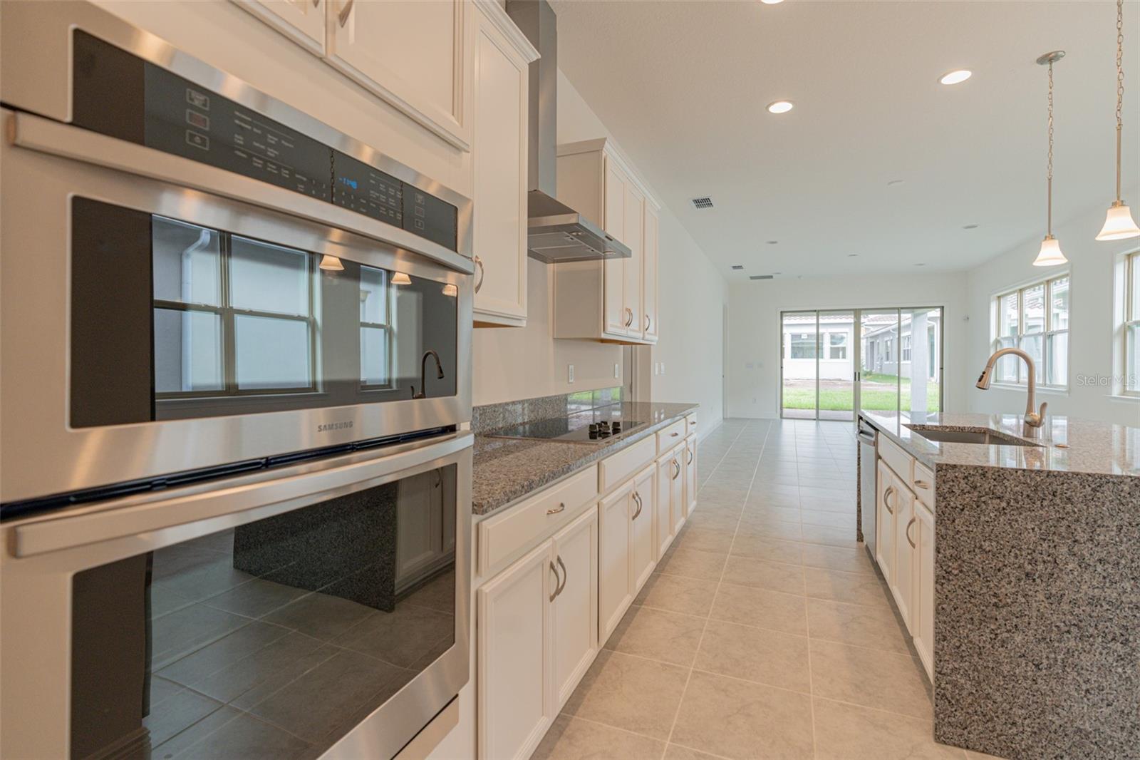 Image 11 of 39 For 13351 Camborne Place