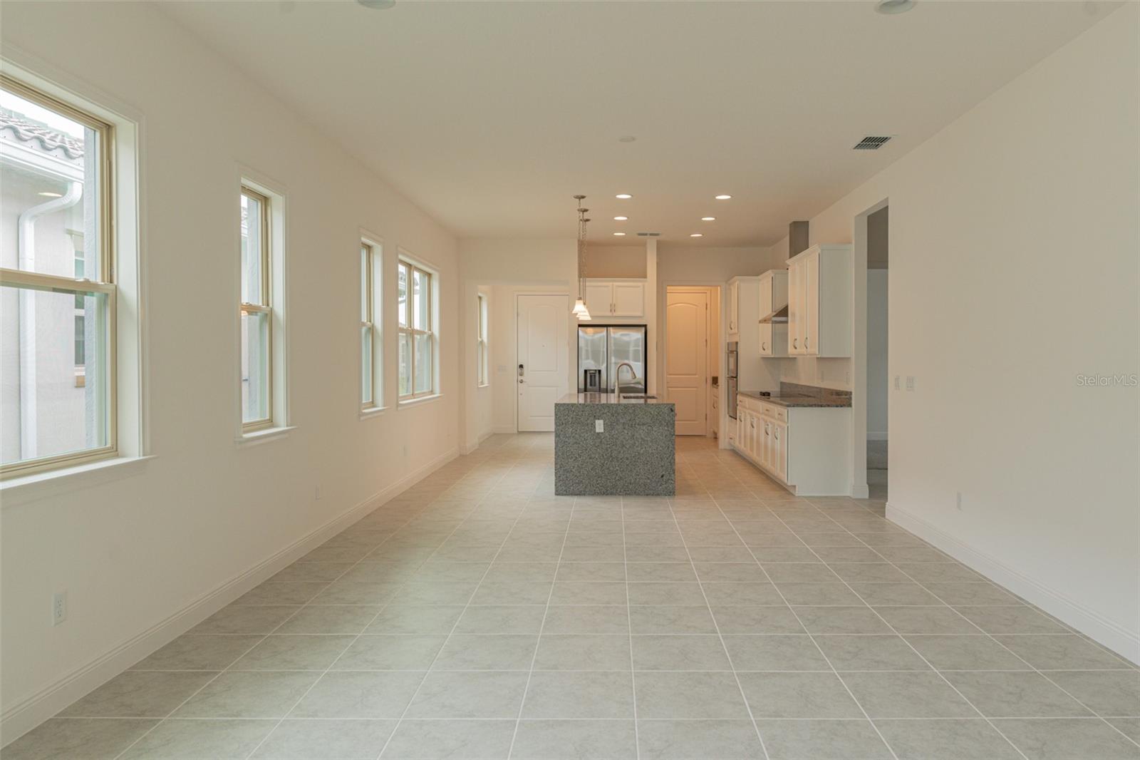 Image 15 of 39 For 13351 Camborne Place