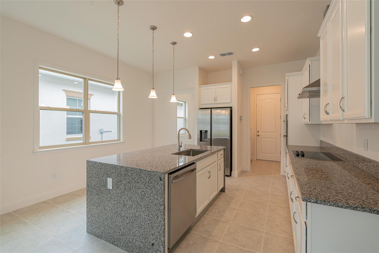 Image 17 of 39 For 13351 Camborne Place